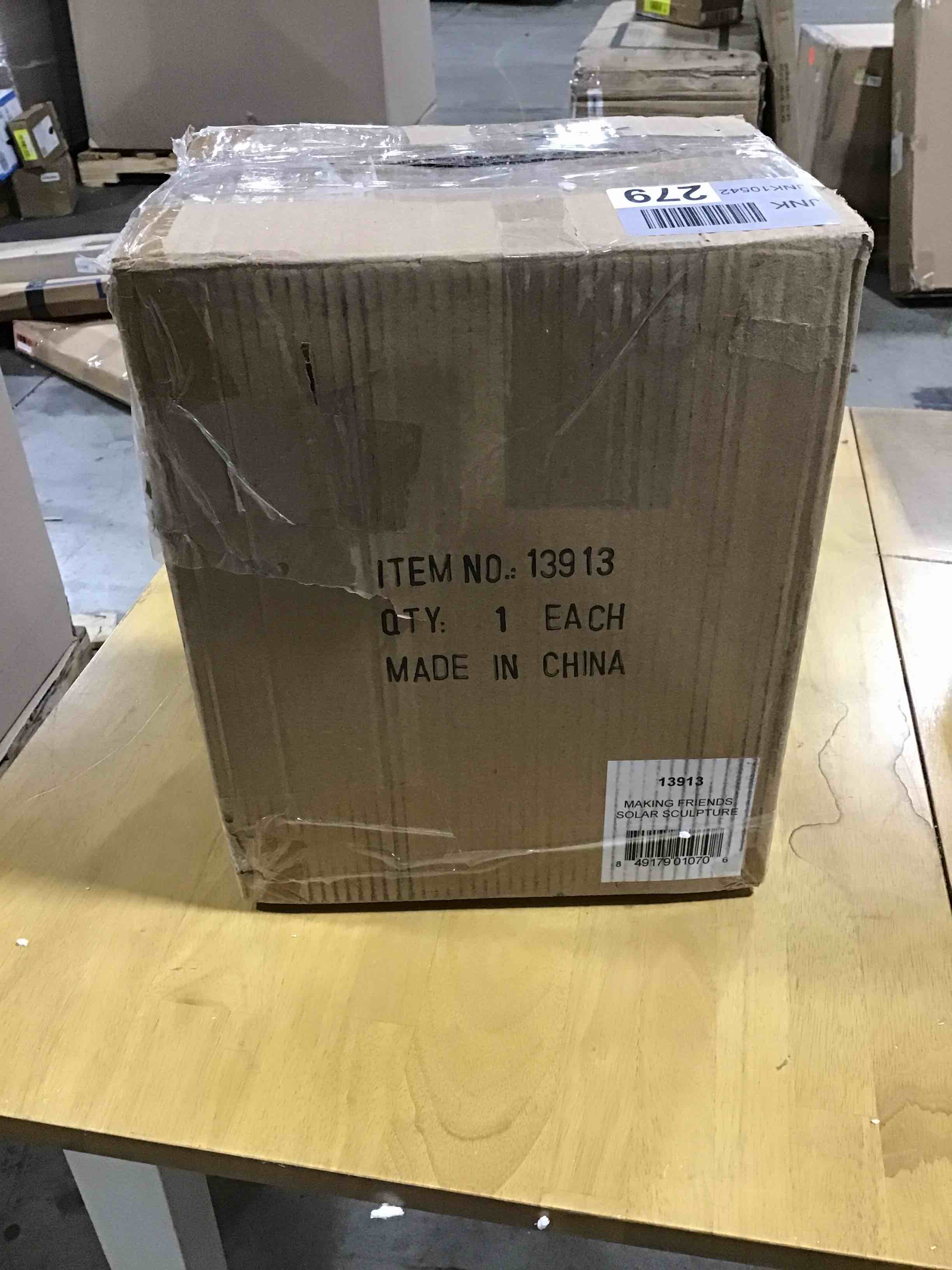 https://s3.amazonaws.com/lotting-images-prod/bidfta/RED4234008_1684343283490.jpeg