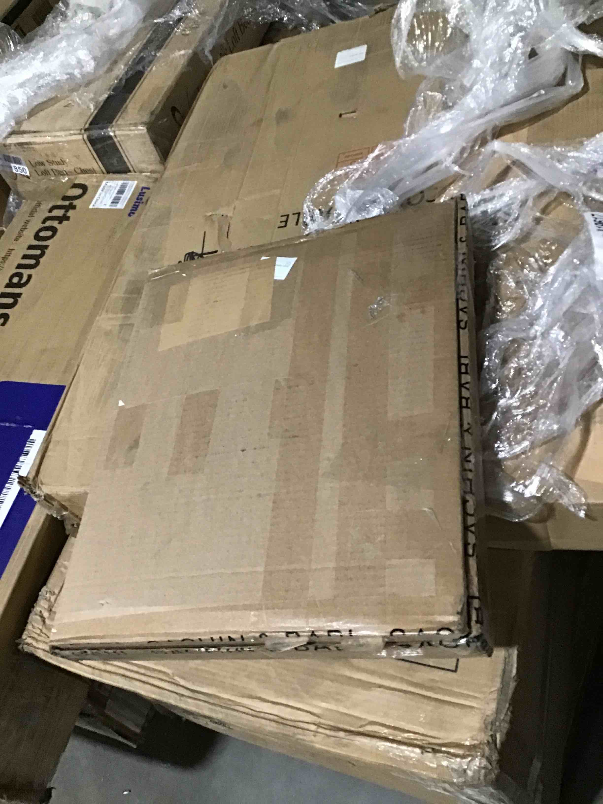 https://s3.amazonaws.com/lotting-images-prod/bidfta/RED4235845_1685717814420.jpeg