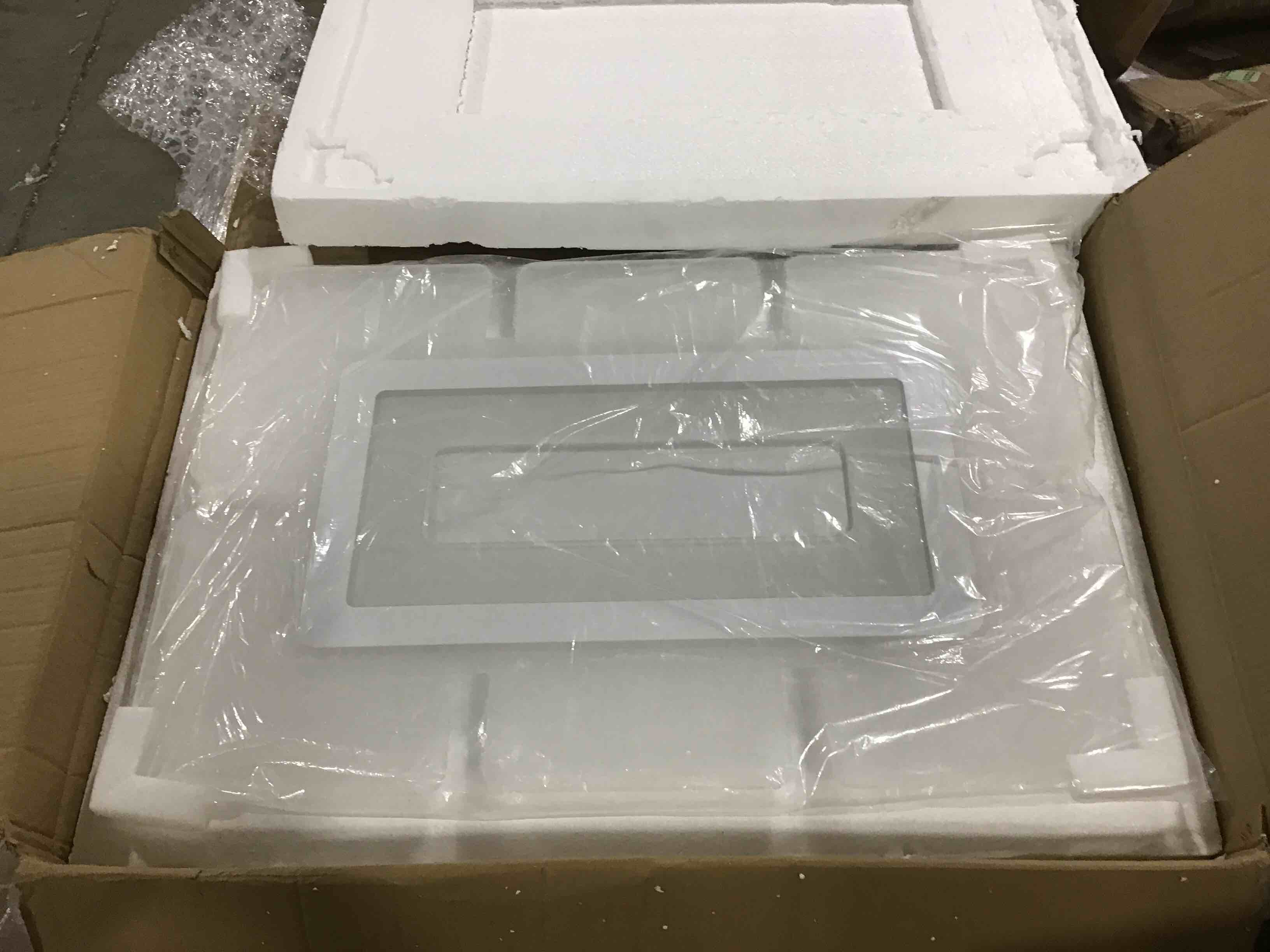 https://s3.amazonaws.com/lotting-images-prod/bidfta/RED4238901_1685460114865.jpeg