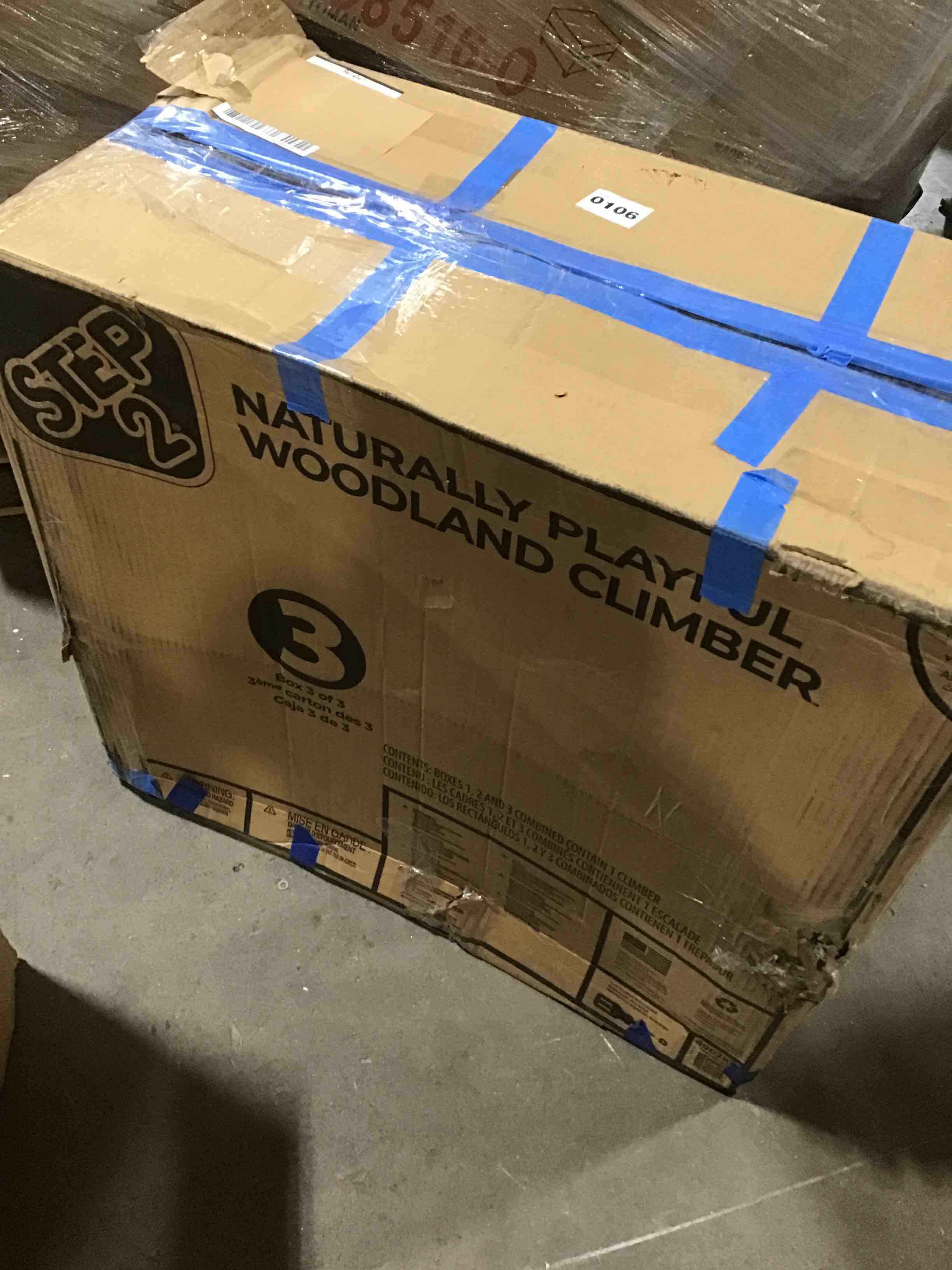 https://s3.amazonaws.com/lotting-images-prod/bidfta/RED4240423_1685122302268.jpeg
