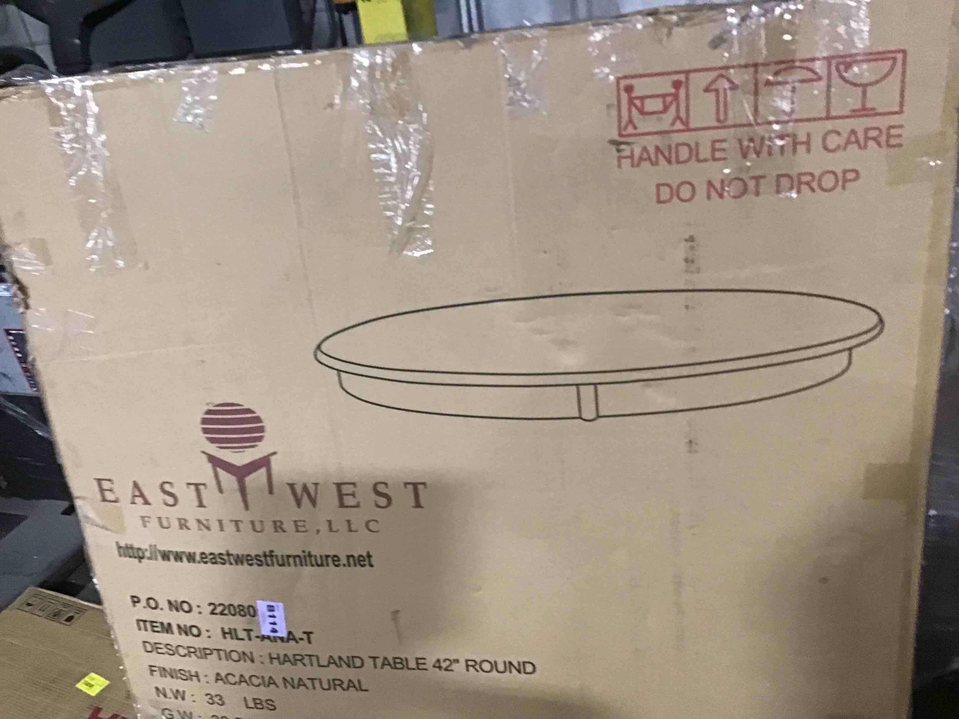 https://s3.amazonaws.com/lotting-images-prod/bidfta/RED4240576_1685477613177.jpeg