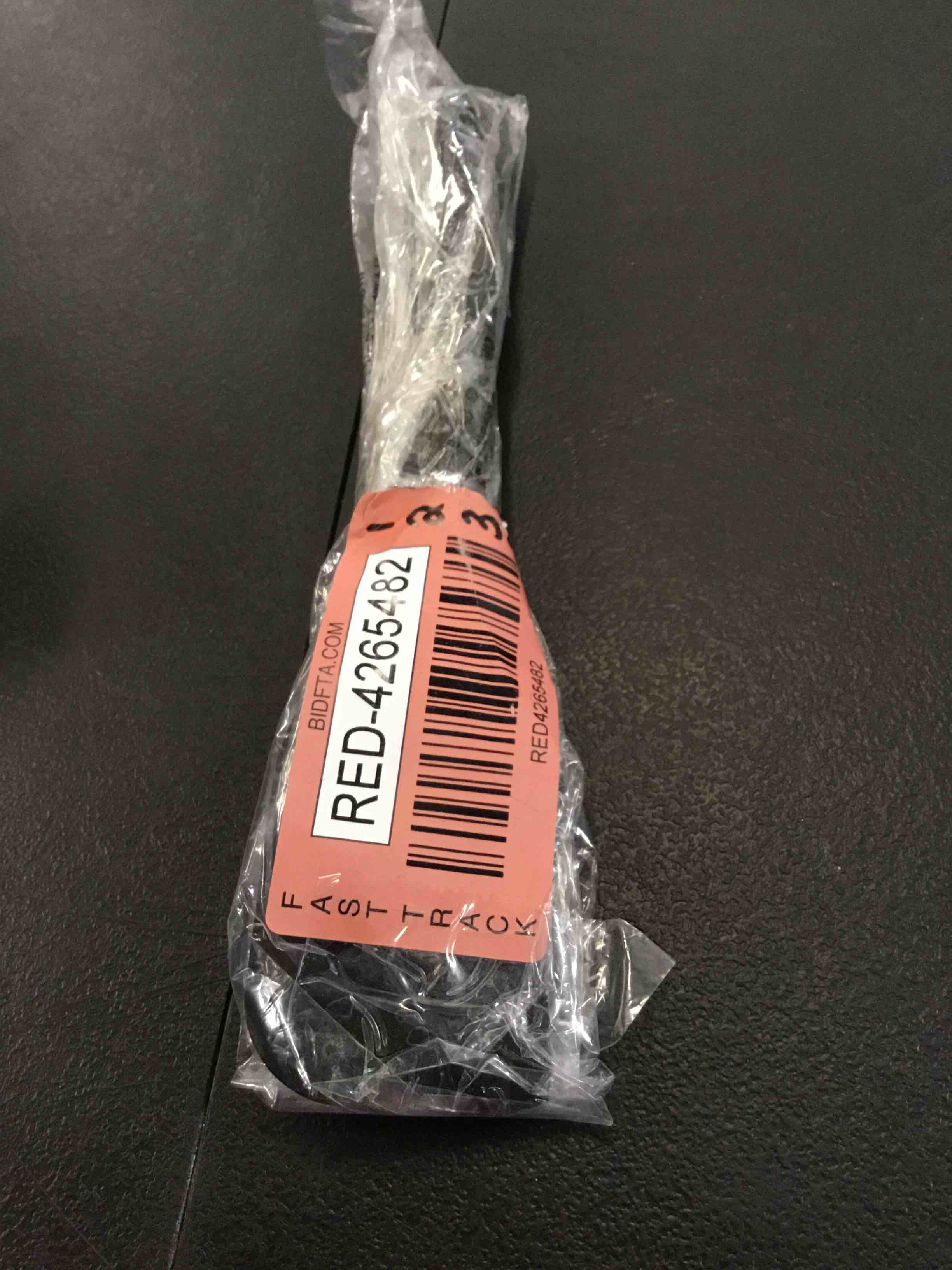 https://s3.amazonaws.com/lotting-images-prod/bidfta/RED4265482_1689188980534.jpeg