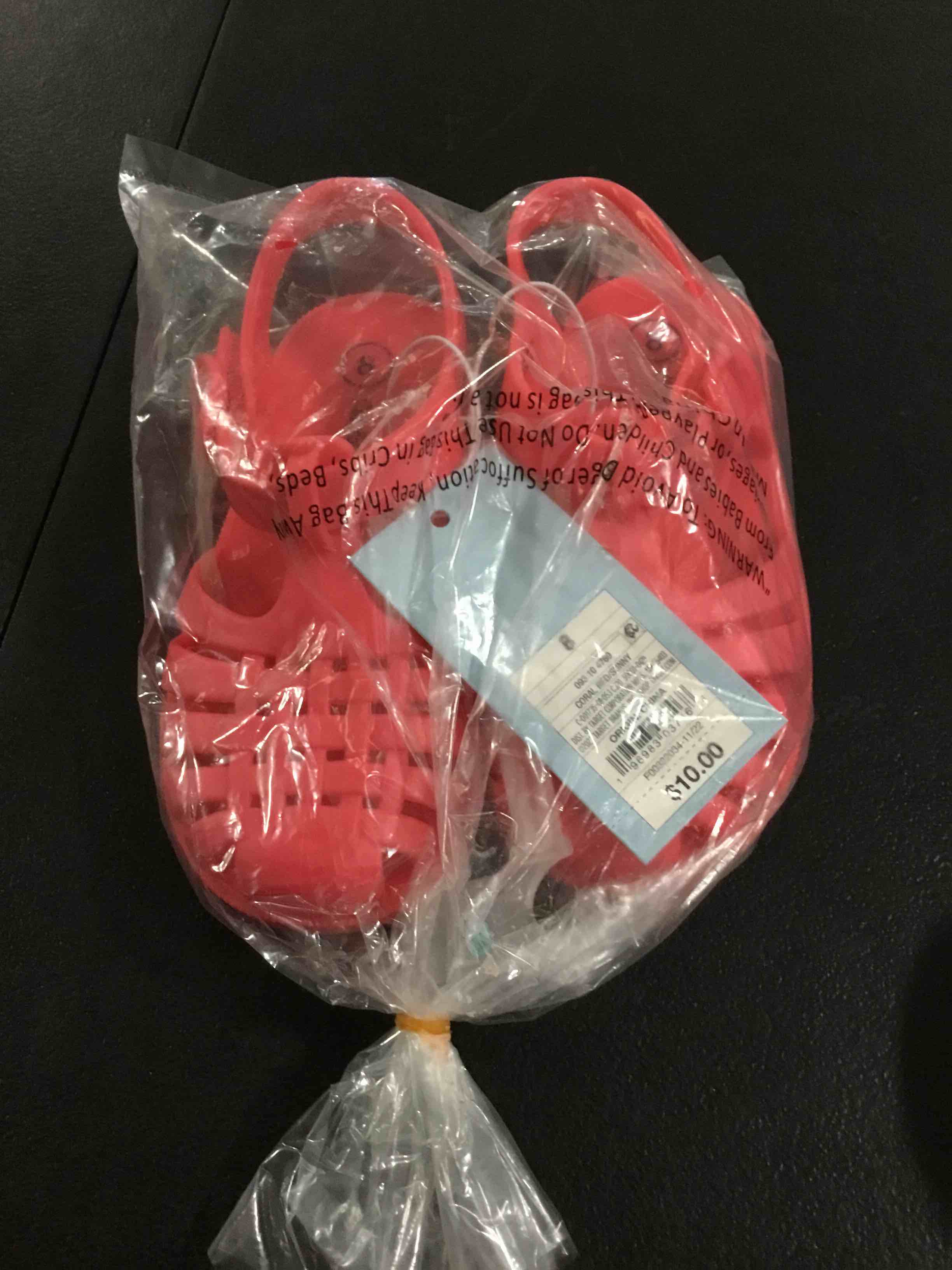 https://s3.amazonaws.com/lotting-images-prod/bidfta/RED4265594_1689682841213.jpeg