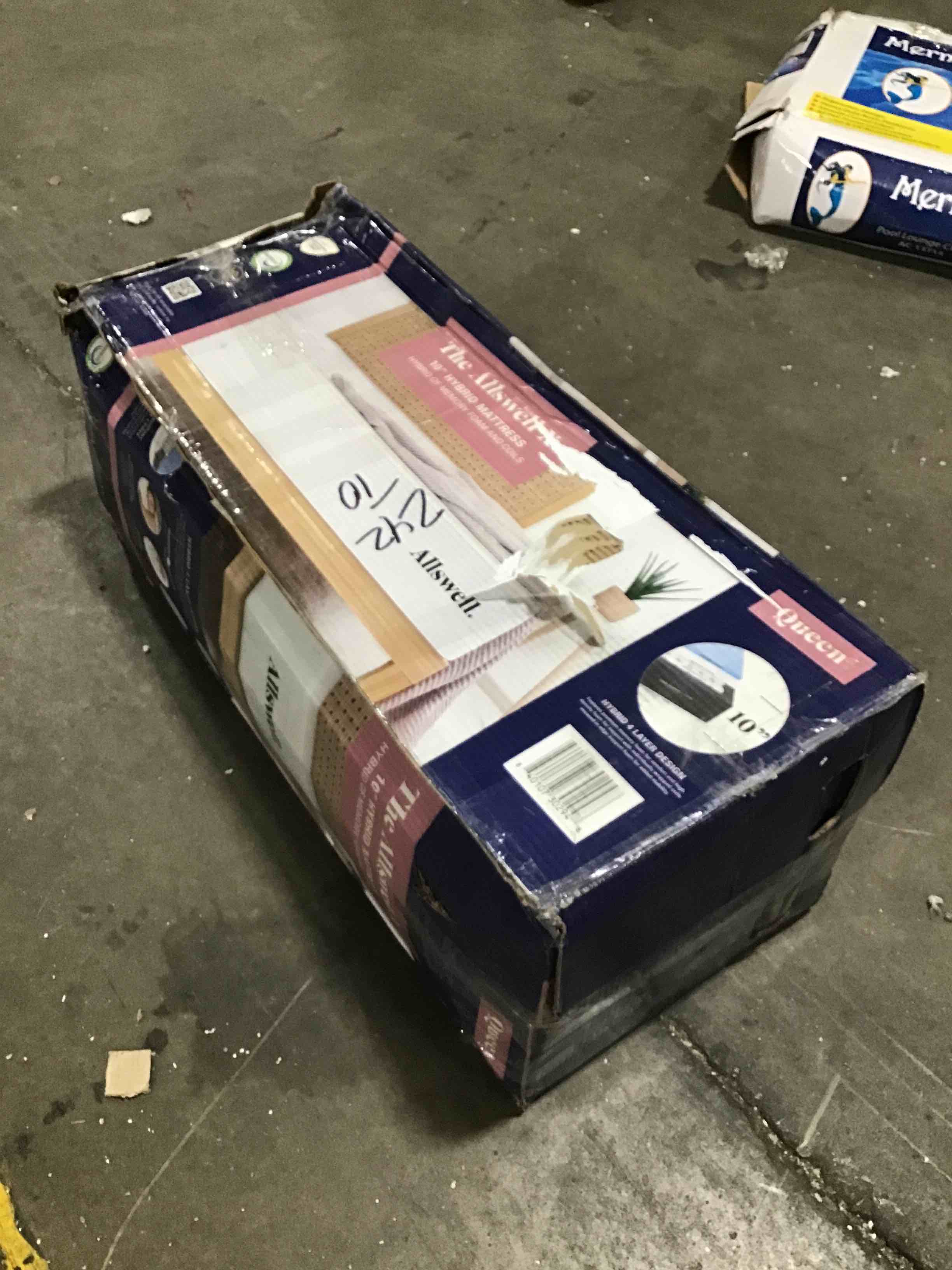 https://s3.amazonaws.com/lotting-images-prod/bidfta/RED4292862_1695238305569.jpeg