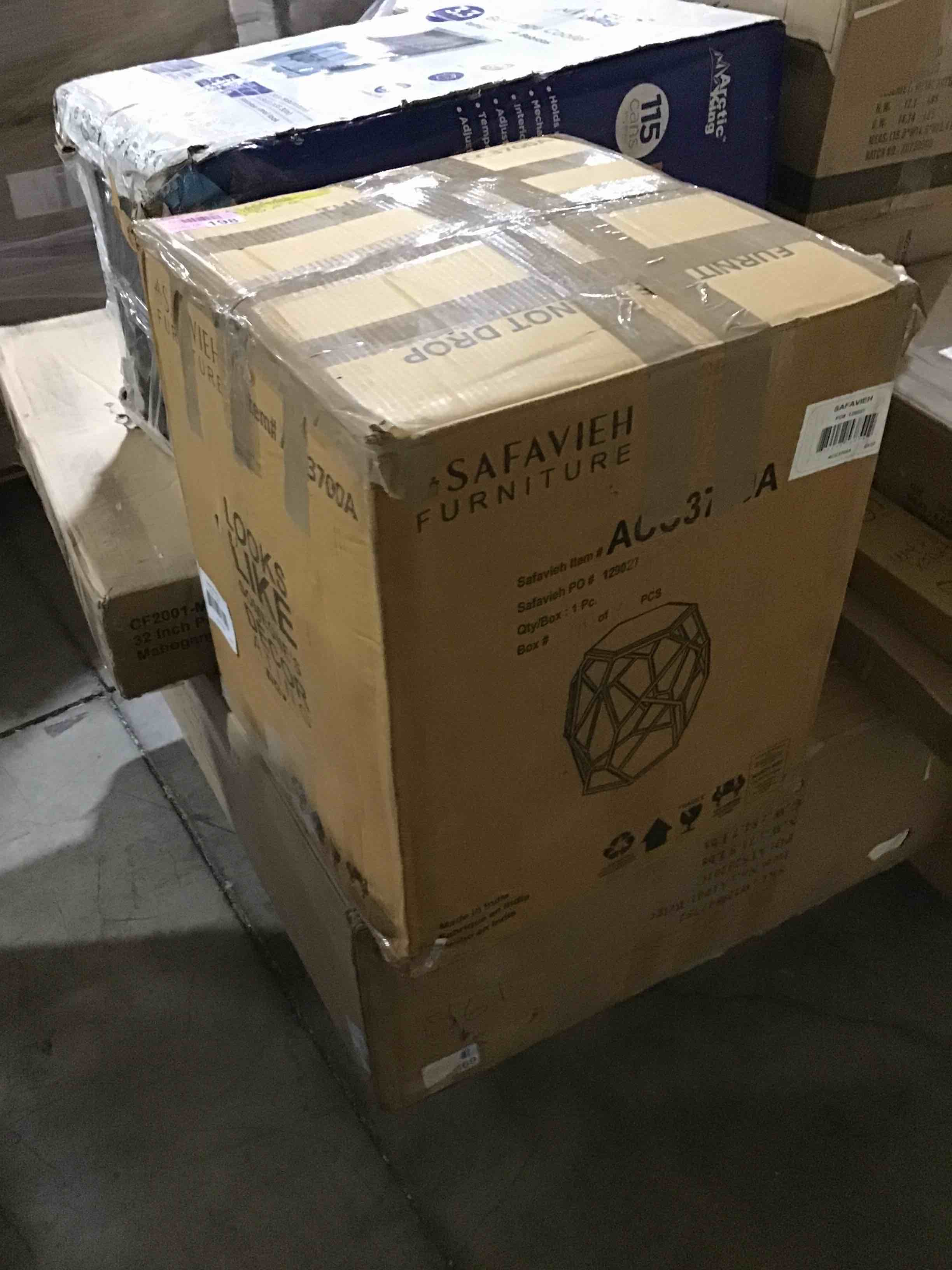 https://s3.amazonaws.com/lotting-images-prod/bidfta/RED4293364_1696082075241.jpeg