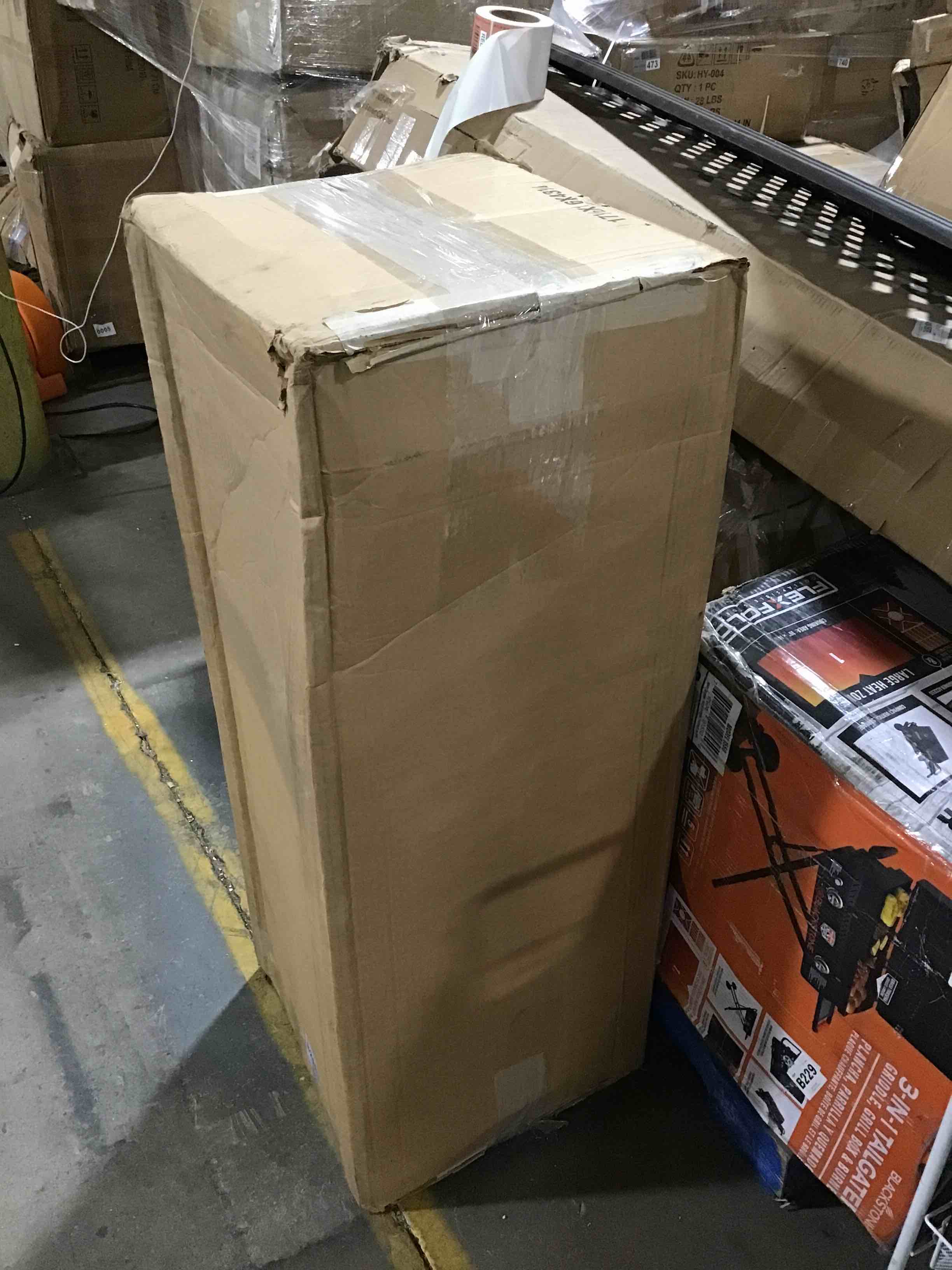 https://s3.amazonaws.com/lotting-images-prod/bidfta/RED4294036_1693334678424.jpeg