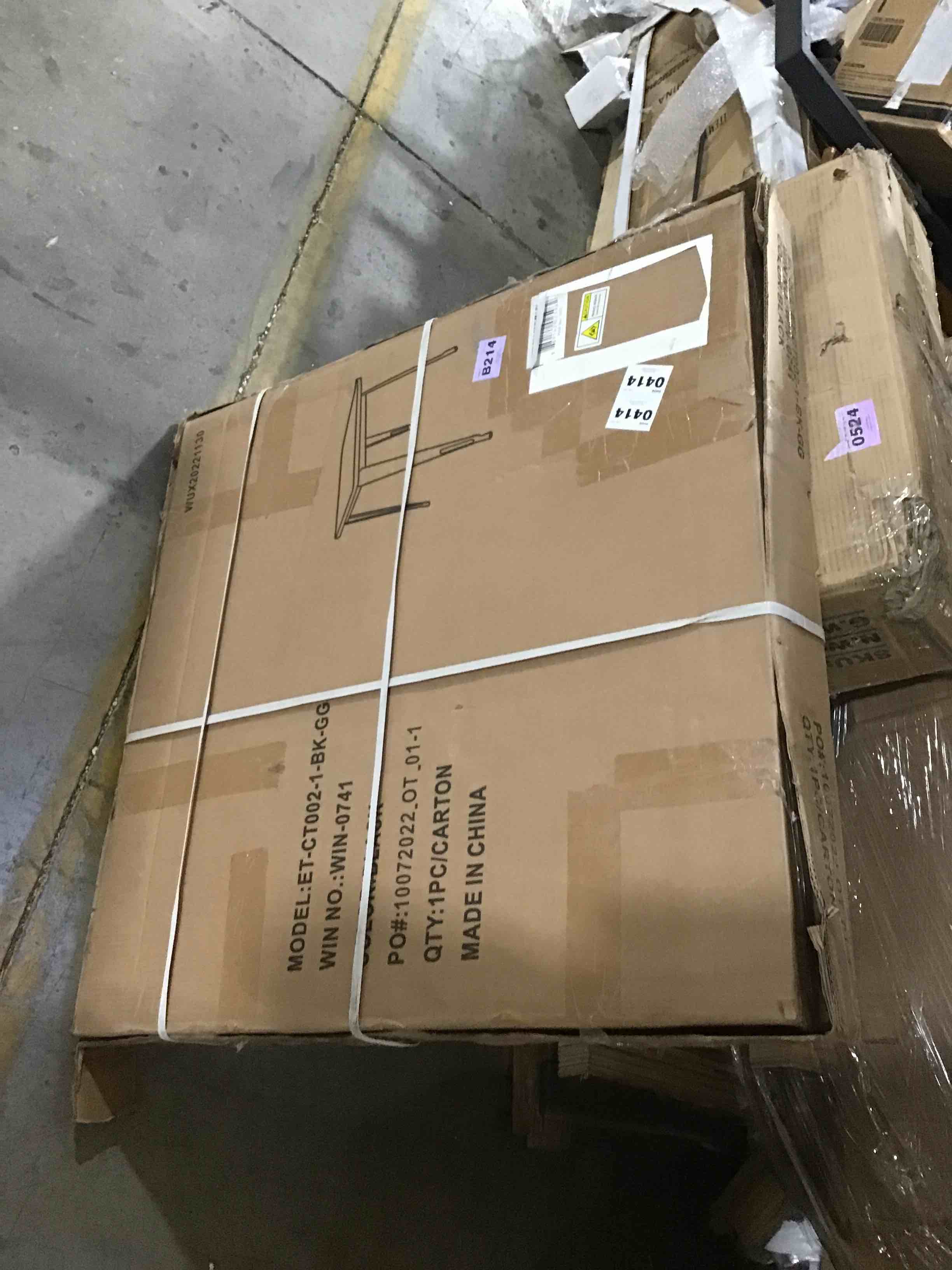 https://s3.amazonaws.com/lotting-images-prod/bidfta/RED4294047_1693337579758.jpeg