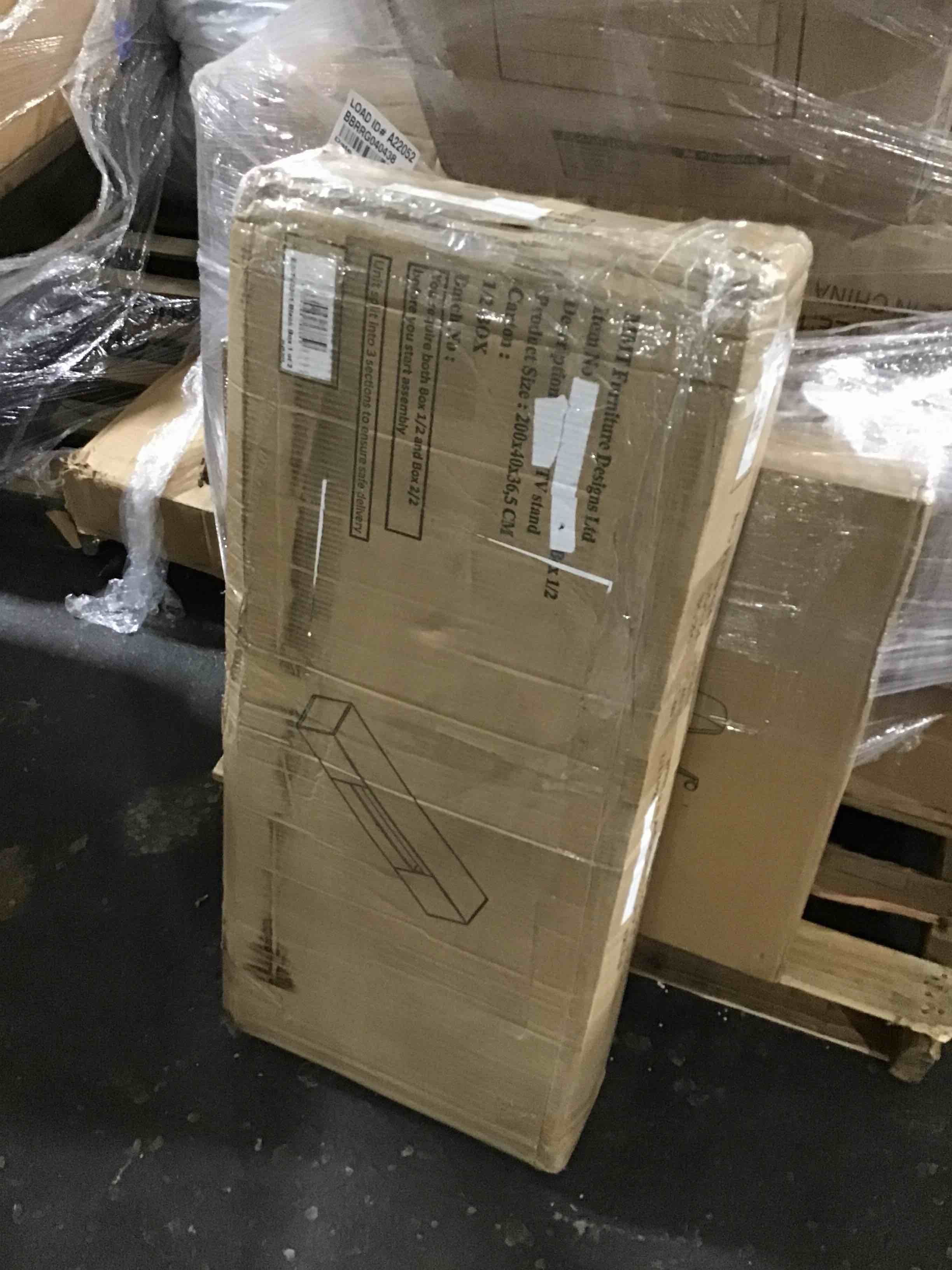 https://s3.amazonaws.com/lotting-images-prod/bidfta/RED4294671_1694186112792.jpeg