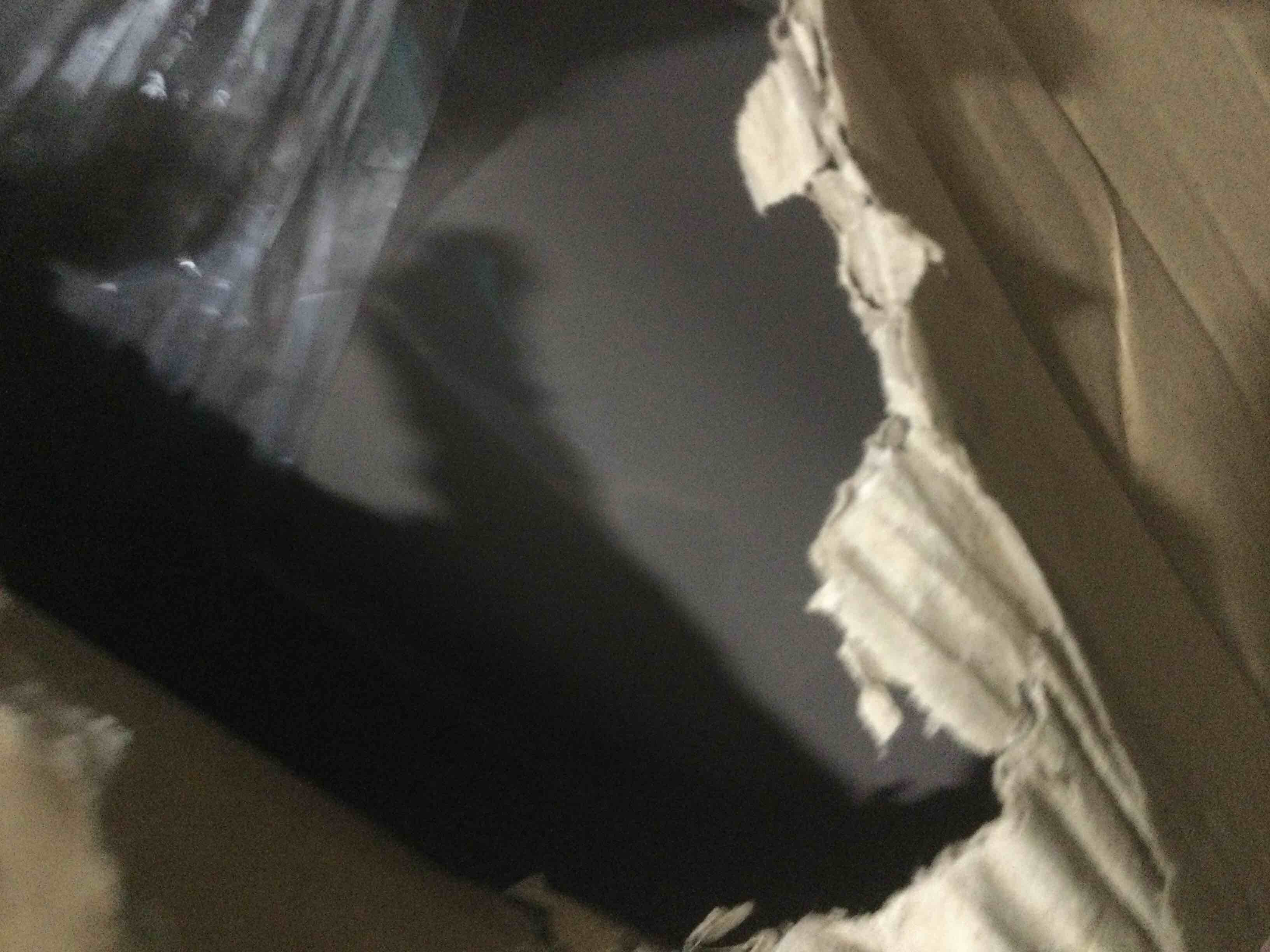 https://s3.amazonaws.com/lotting-images-prod/bidfta/RED4295208_1692465703400.jpeg