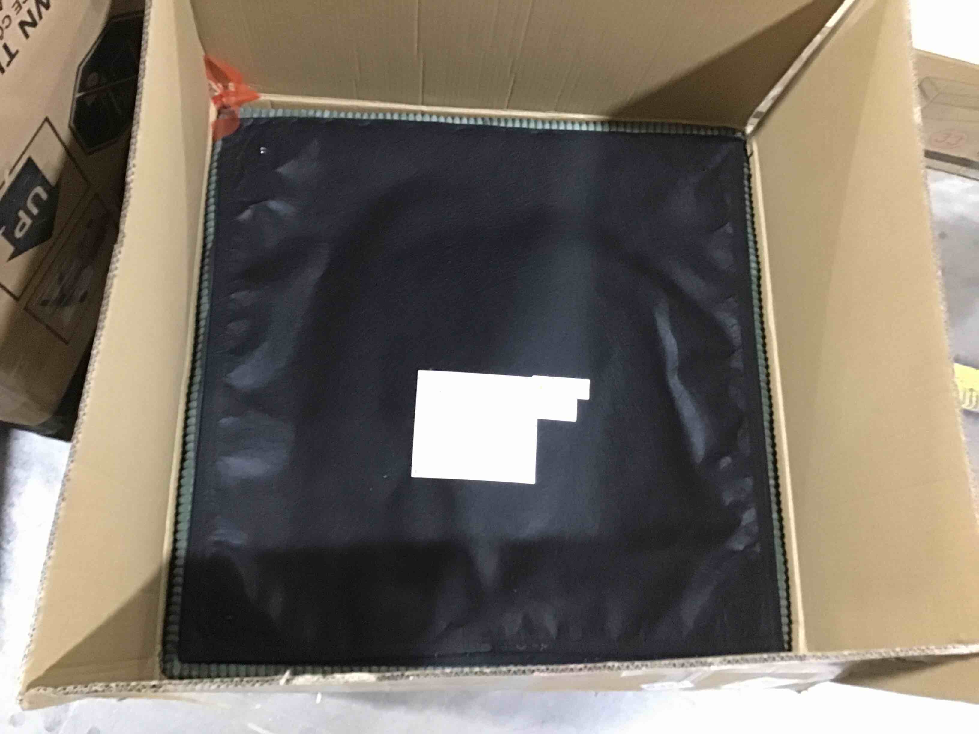 https://s3.amazonaws.com/lotting-images-prod/bidfta/RED4295344_1692823916982.jpeg