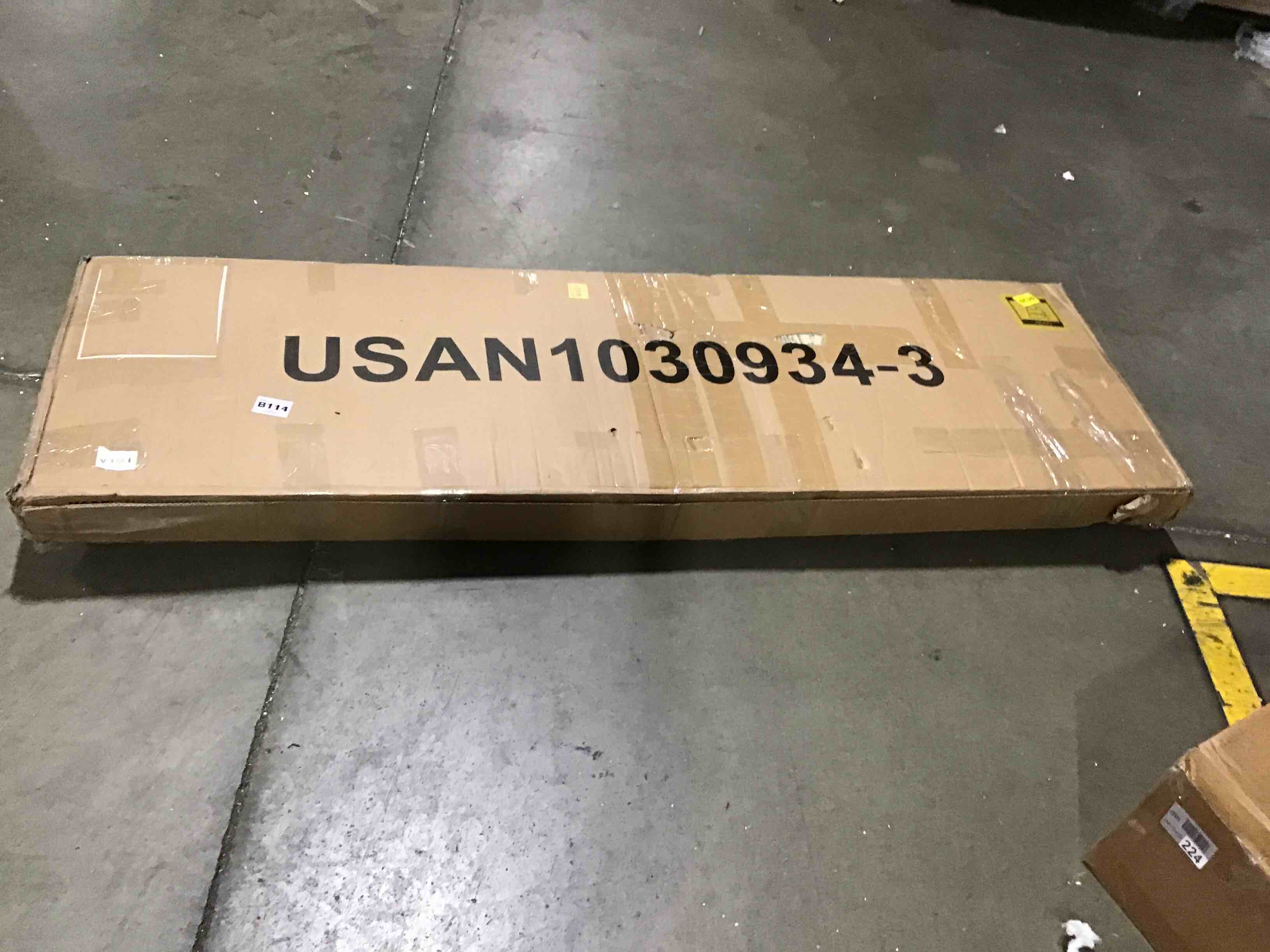 https://s3.amazonaws.com/lotting-images-prod/bidfta/RED4295349_1692825261960.jpeg