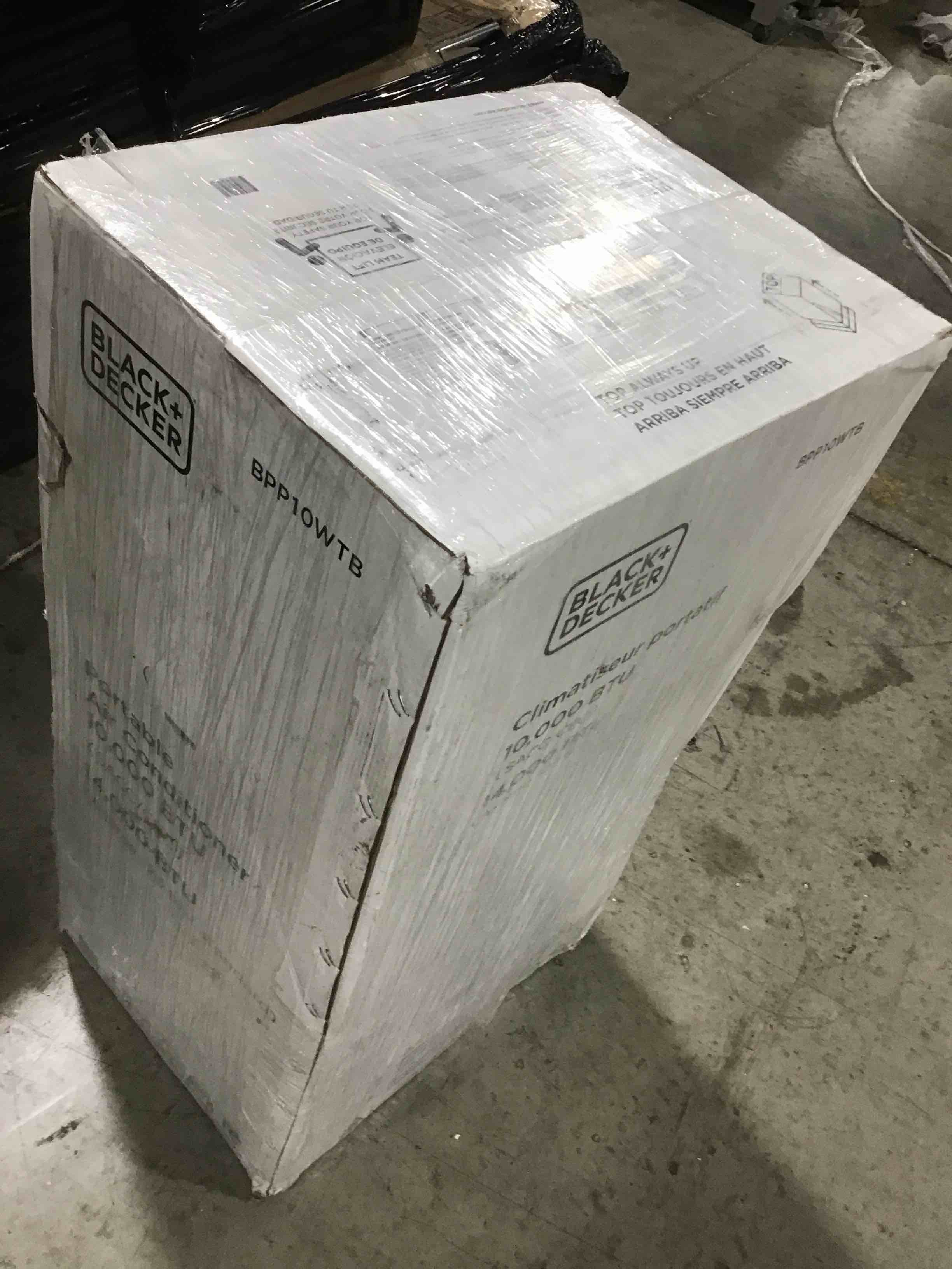 https://s3.amazonaws.com/lotting-images-prod/bidfta/RED4296710_1693335052836.jpeg
