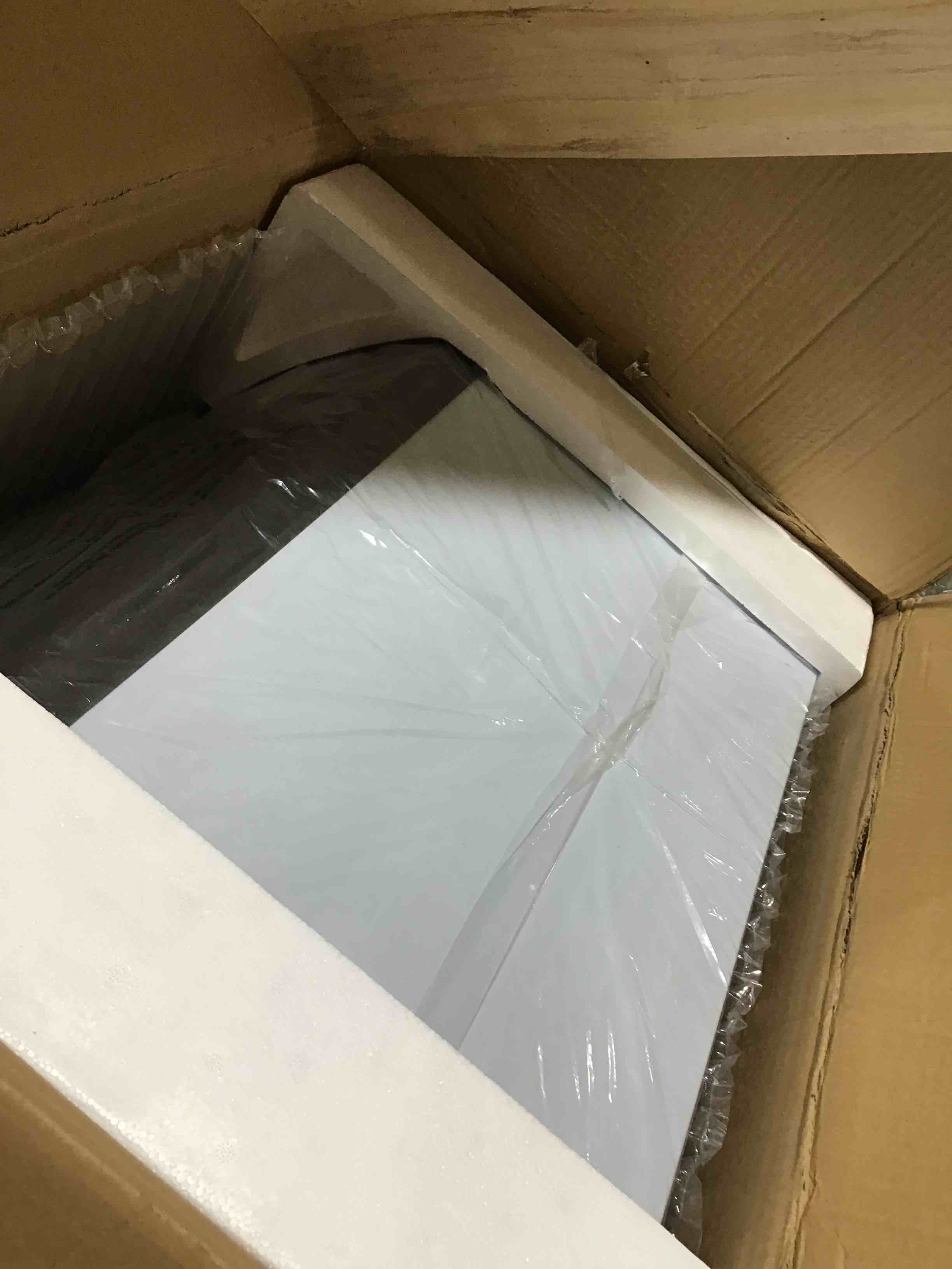 https://s3.amazonaws.com/lotting-images-prod/bidfta/RED4296730_1693337449427.jpeg
