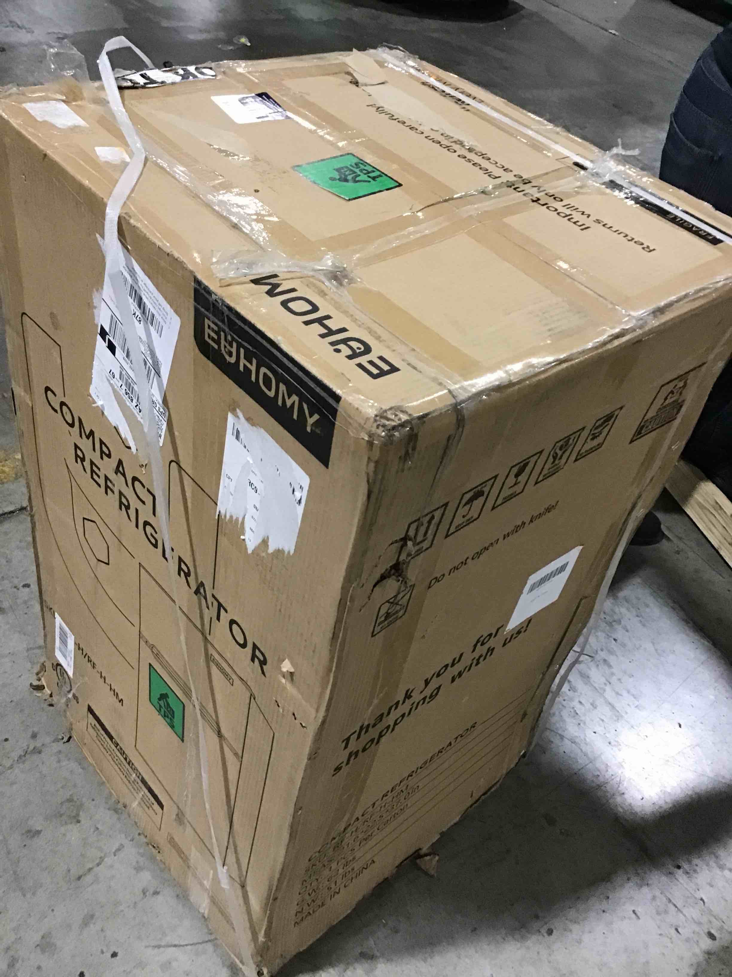 https://s3.amazonaws.com/lotting-images-prod/bidfta/RED4296731_1693337649211.jpeg