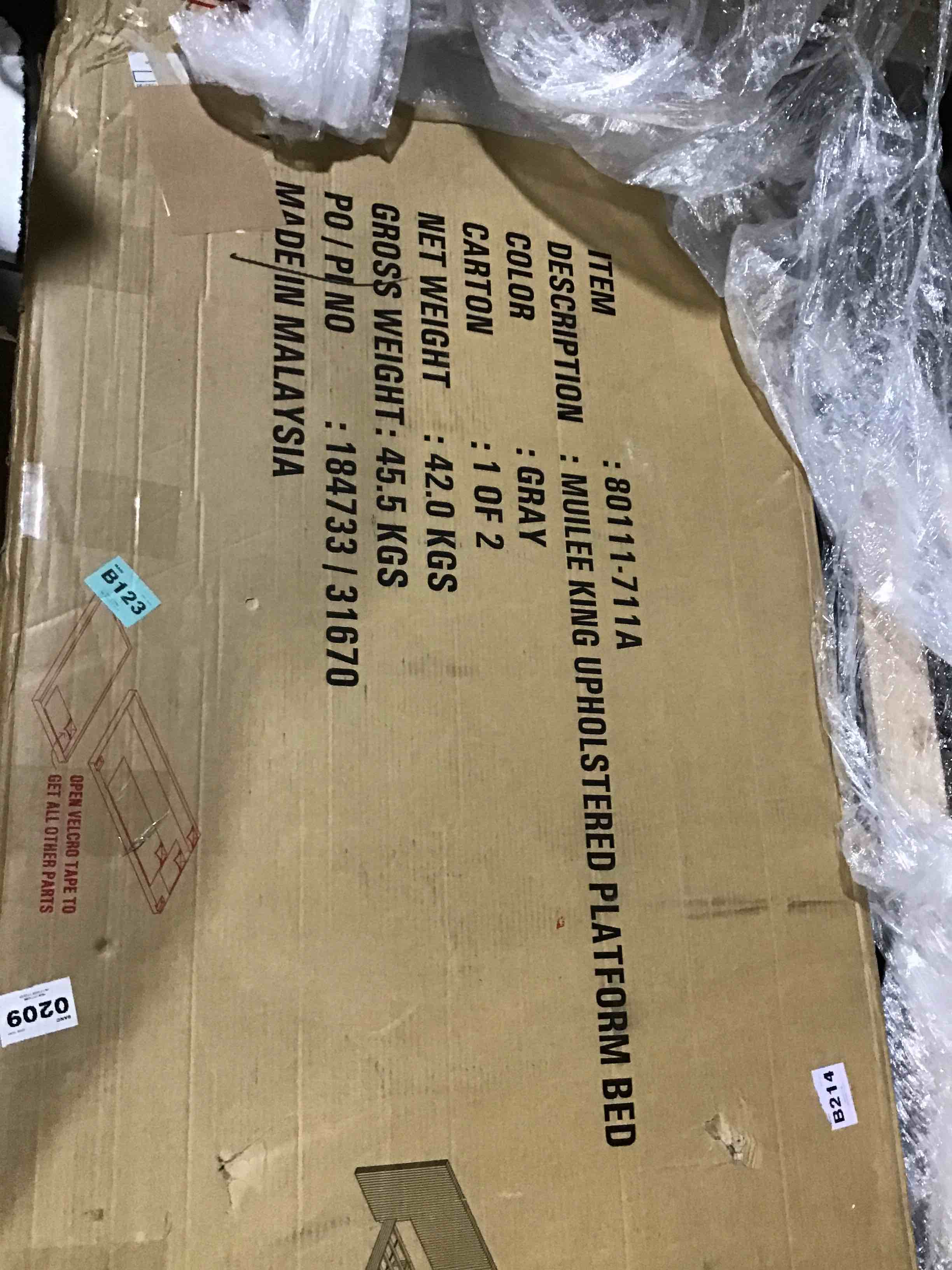 https://s3.amazonaws.com/lotting-images-prod/bidfta/RED4297040_1693504607097.jpeg
