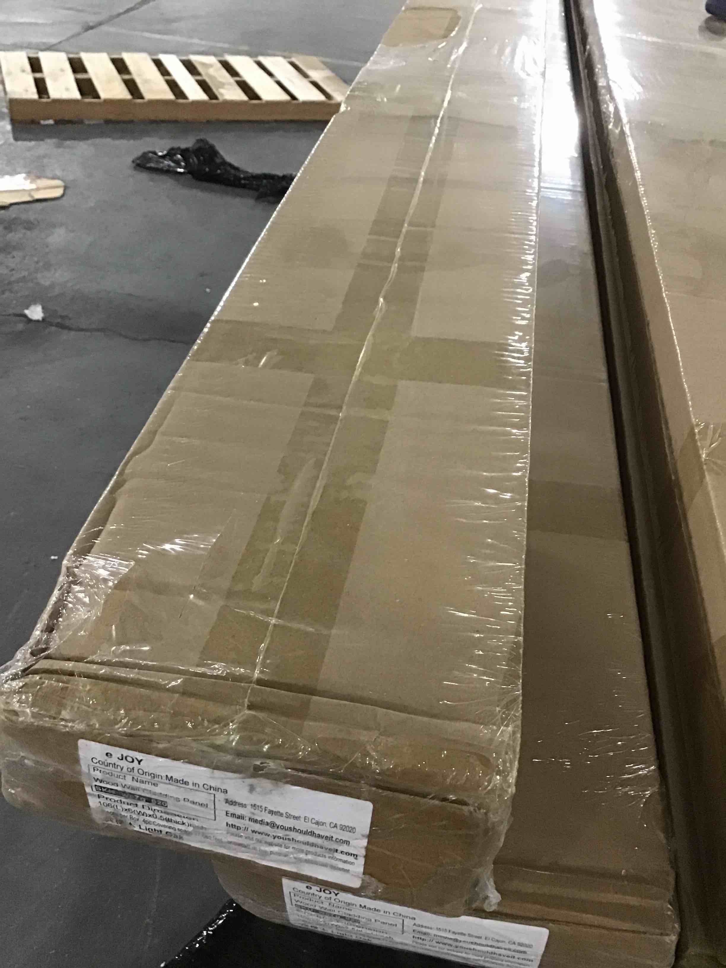 https://s3.amazonaws.com/lotting-images-prod/bidfta/RED4297124_1693580989755.jpeg