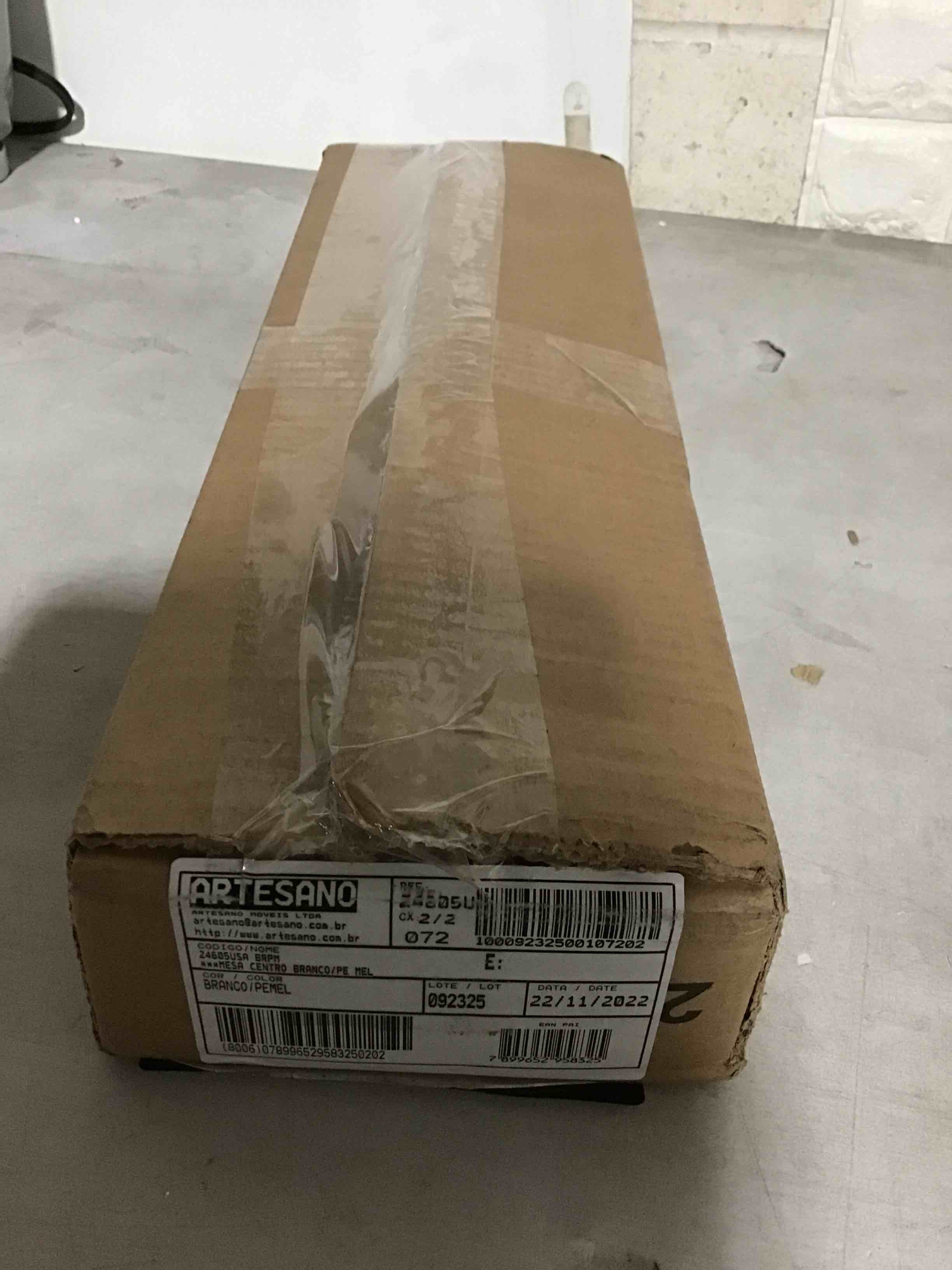 https://s3.amazonaws.com/lotting-images-prod/bidfta/RED4298196_1690807448023.jpeg
