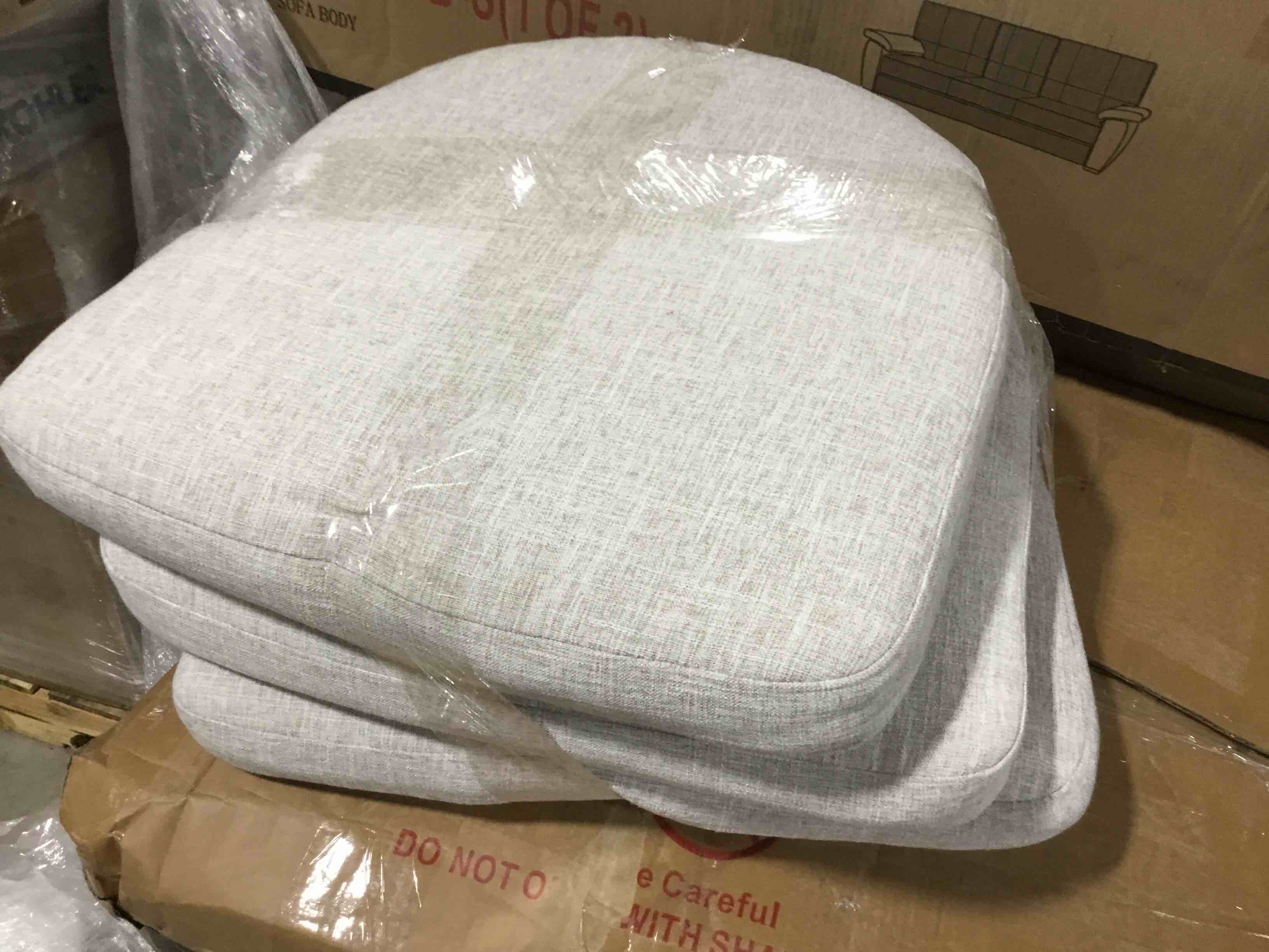 https://s3.amazonaws.com/lotting-images-prod/bidfta/RED4298820_1691173160887.jpeg