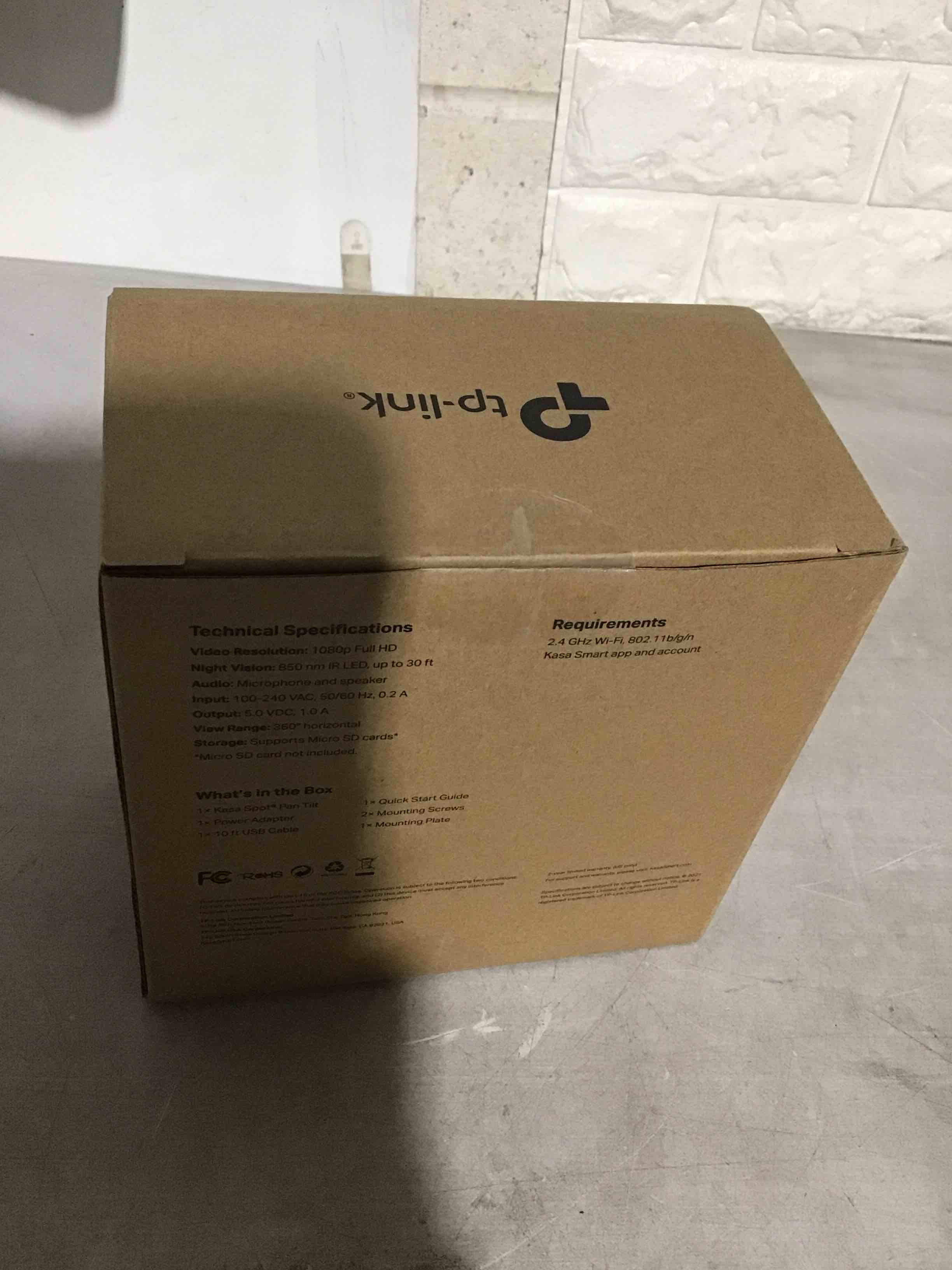 https://s3.amazonaws.com/lotting-images-prod/bidfta/RED4299155_1692127251986.jpeg