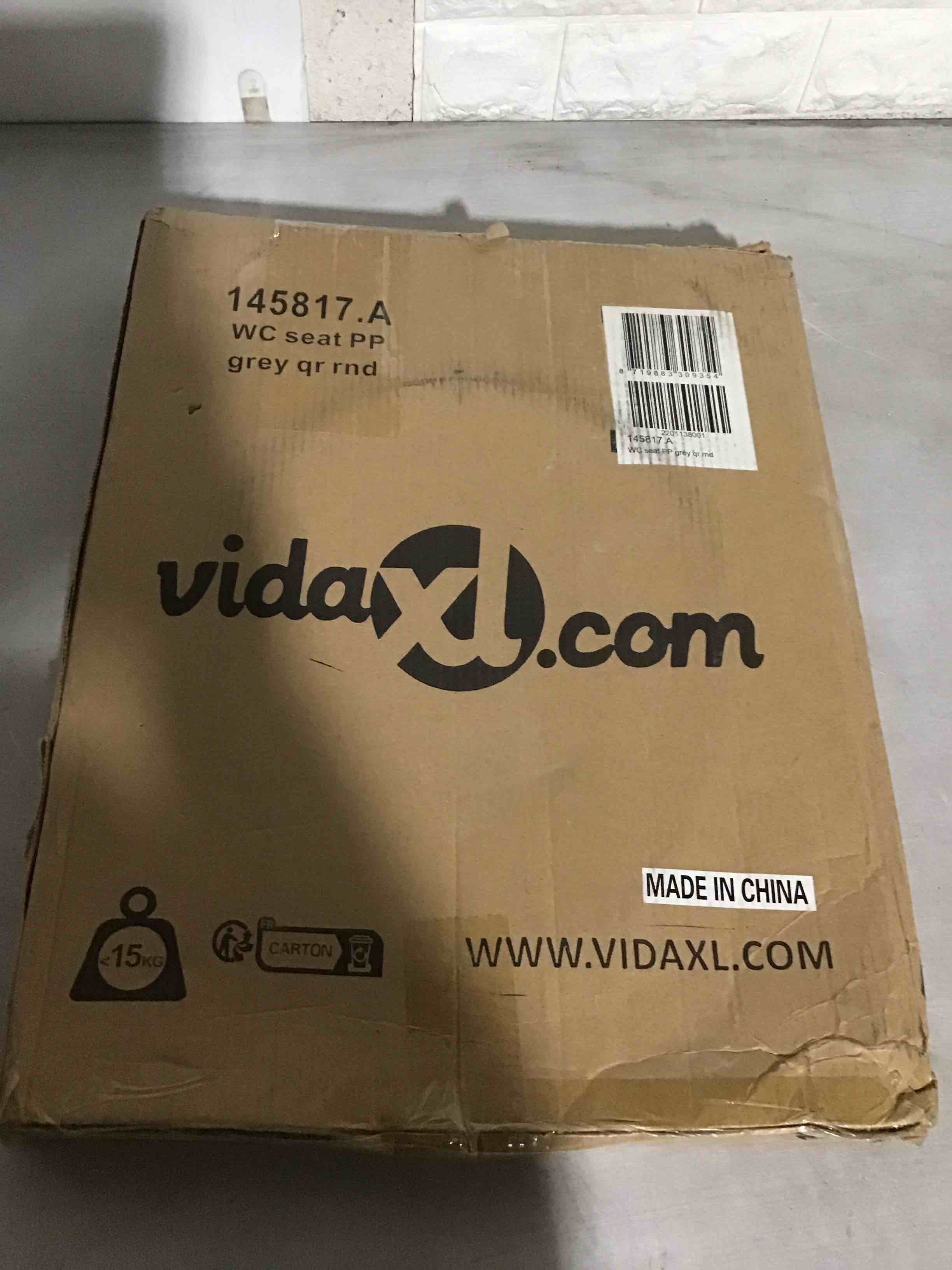 https://s3.amazonaws.com/lotting-images-prod/bidfta/RED4299234_1692368999312.jpeg