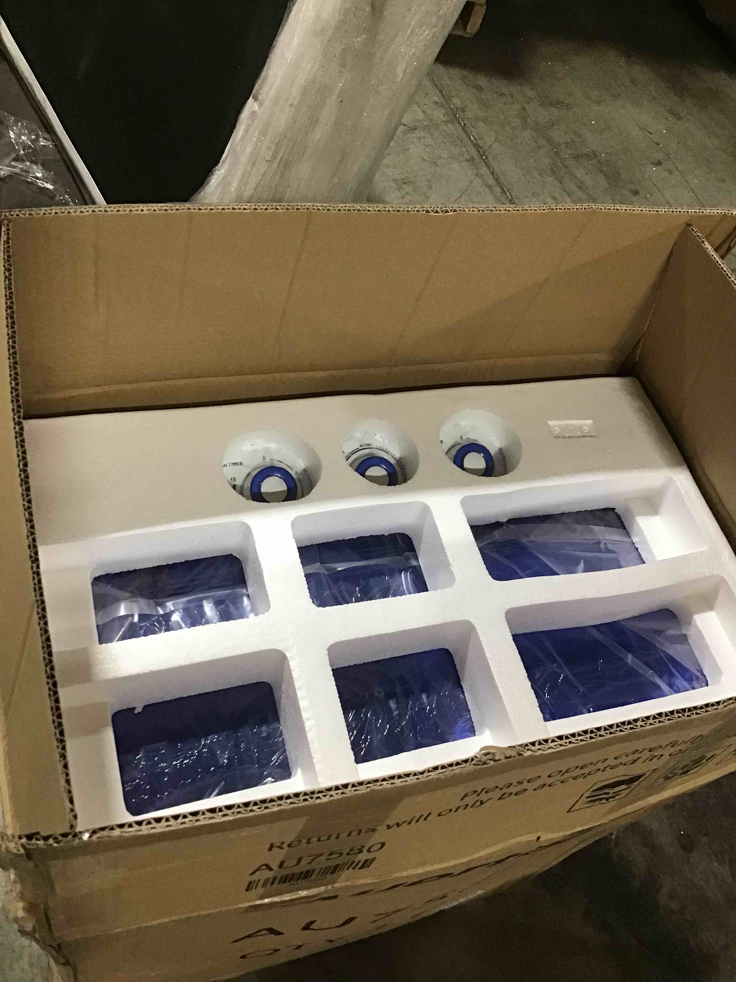 https://s3.amazonaws.com/lotting-images-prod/bidfta/RED4299739_1690460670933.jpeg