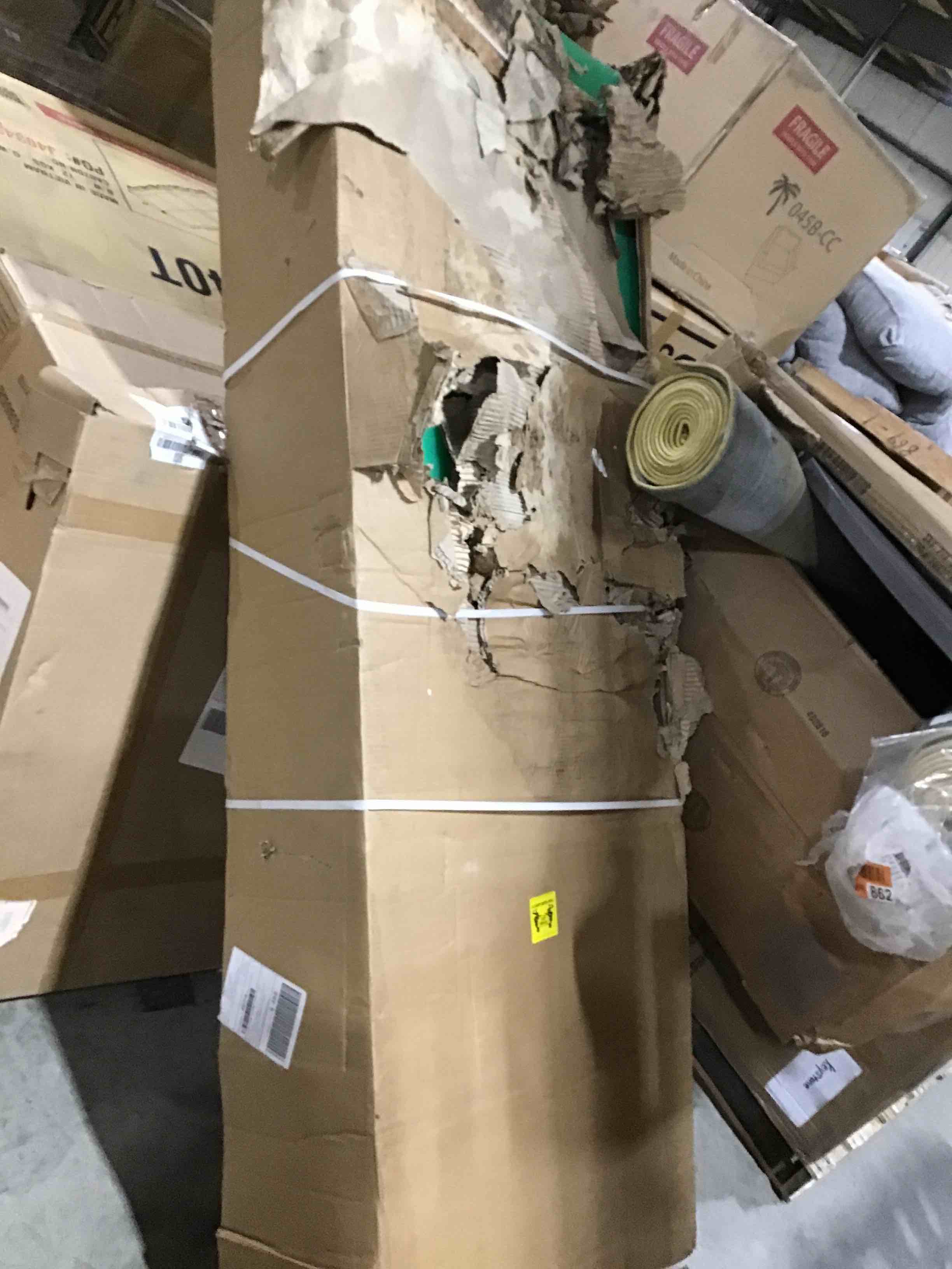 https://s3.amazonaws.com/lotting-images-prod/bidfta/RED4300434_1691093462699.jpeg