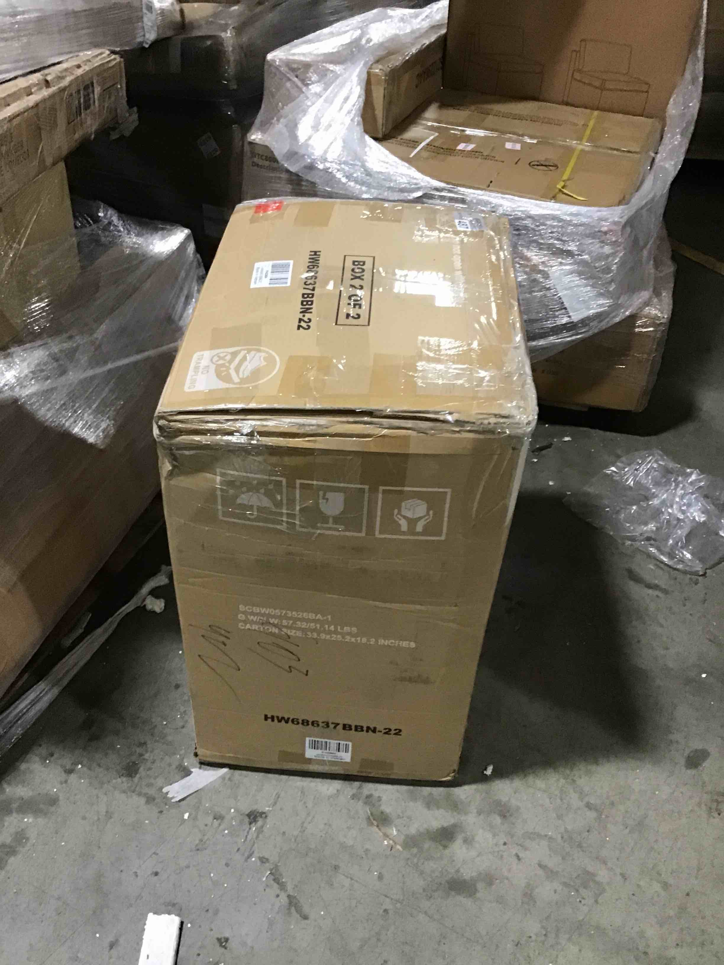 https://s3.amazonaws.com/lotting-images-prod/bidfta/RED4301178_1692823799294.jpeg