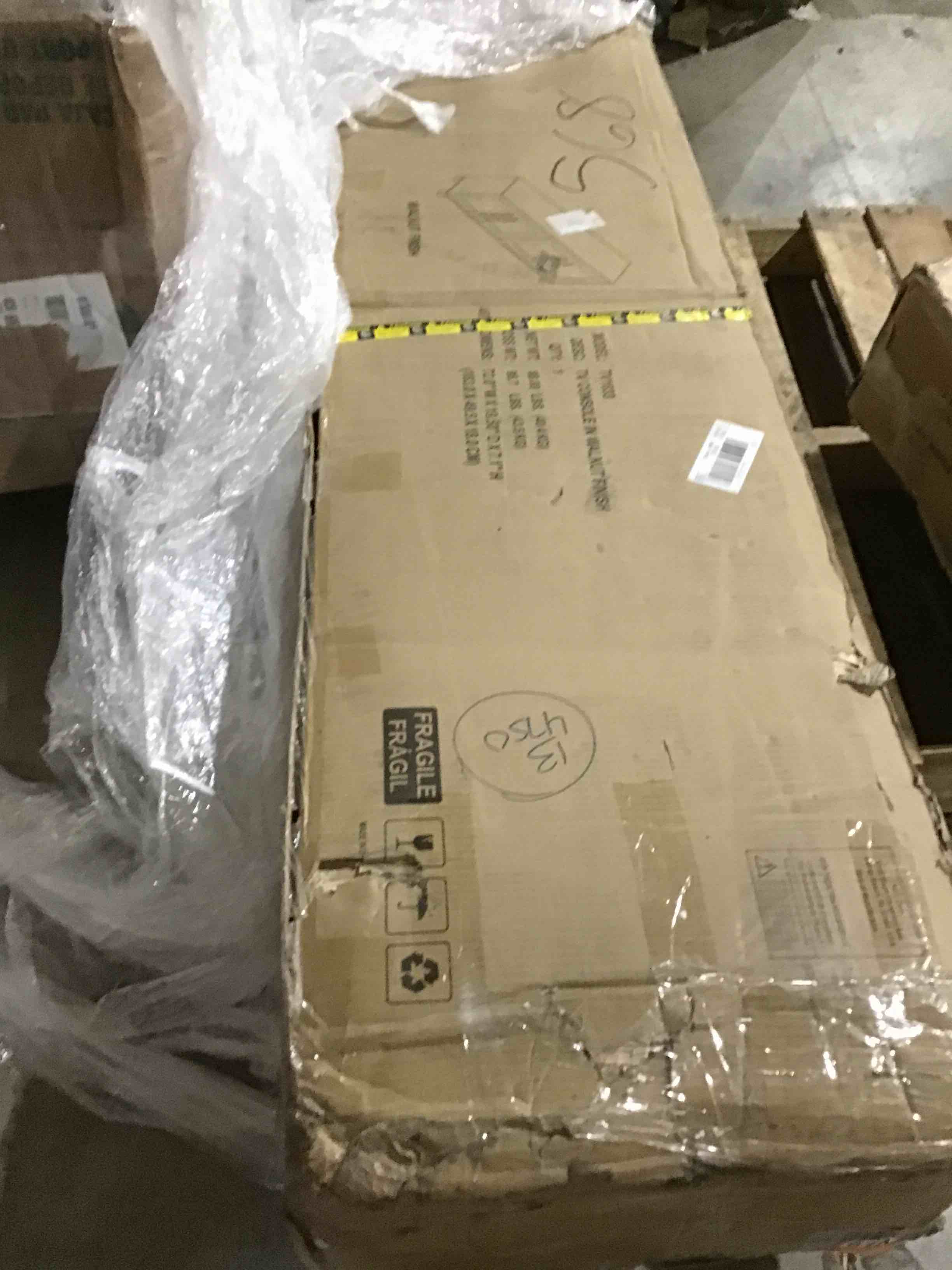 https://s3.amazonaws.com/lotting-images-prod/bidfta/RED4302750_1693414054013.jpeg