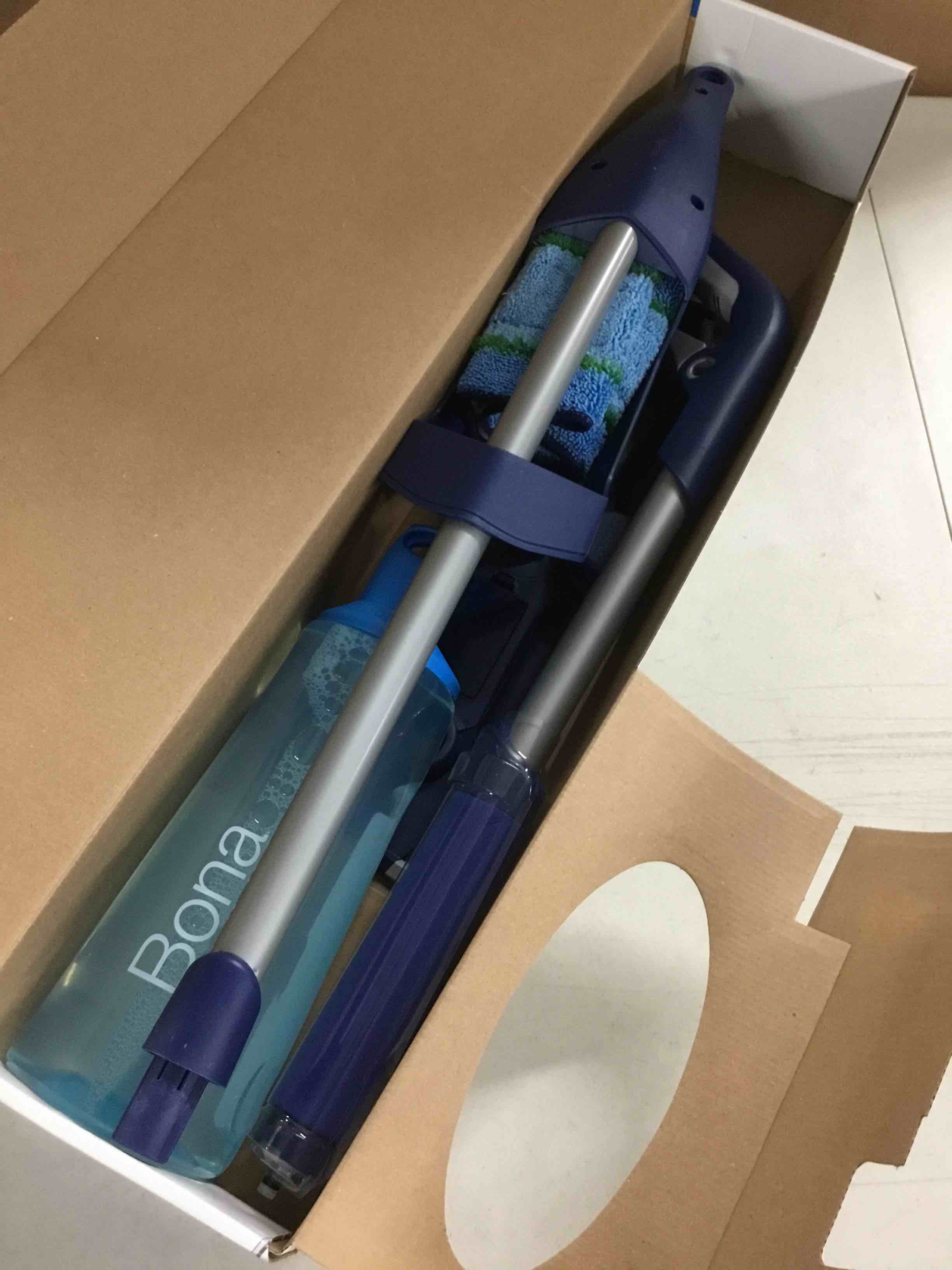 https://s3.amazonaws.com/lotting-images-prod/bidfta/RED4312860_1681239794861.jpeg