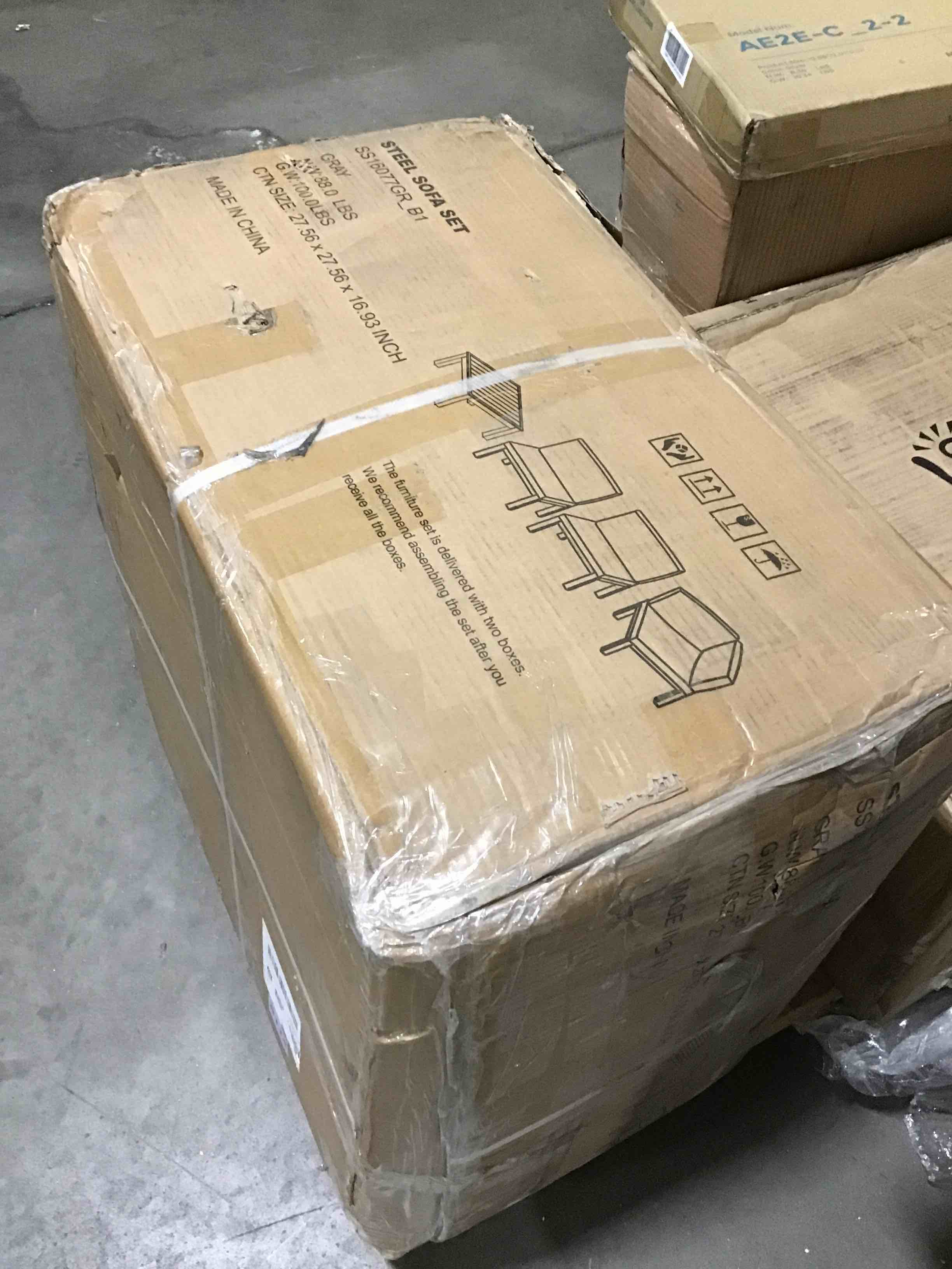 https://s3.amazonaws.com/lotting-images-prod/bidfta/RED4388970_1685967718710.jpeg