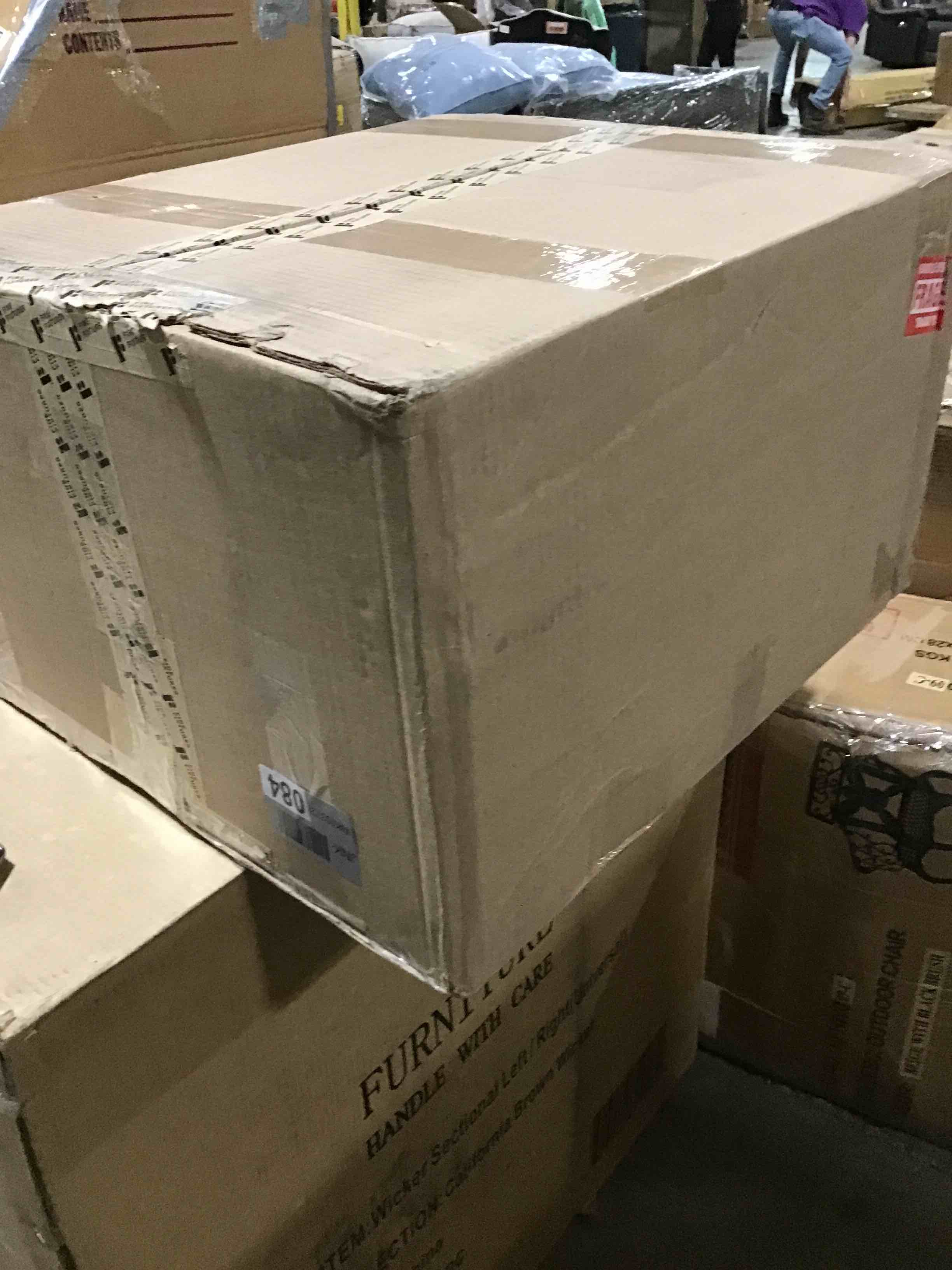https://s3.amazonaws.com/lotting-images-prod/bidfta/RED4389080_1686069698304.jpeg