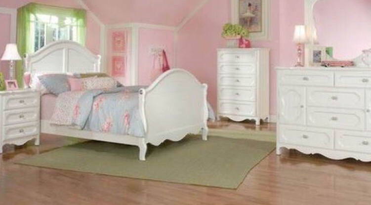 Alannah 5 Piece Bedroom Set( incomplete cartons 2-3-4-5-7) (similar to stock photo)