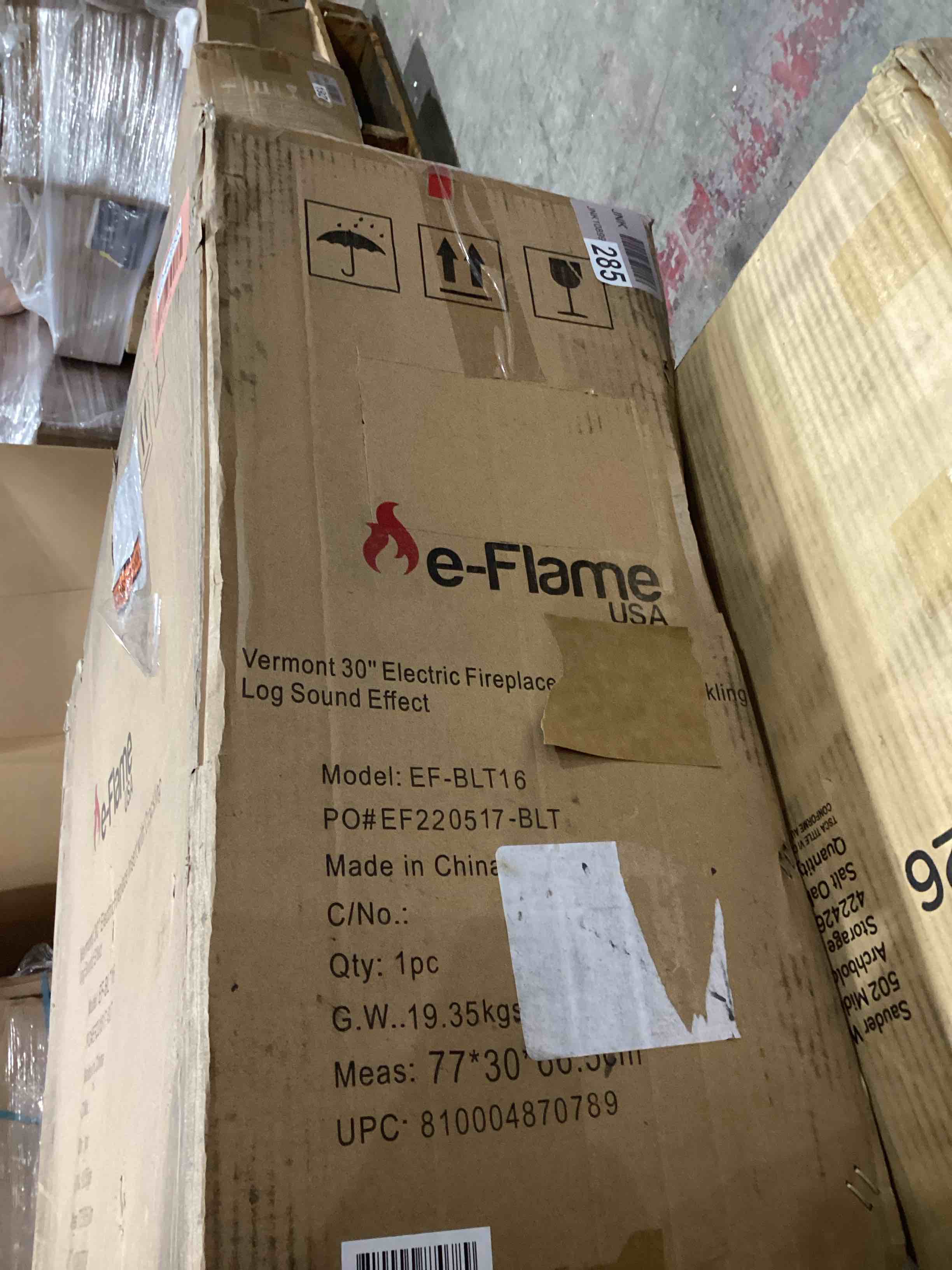 https://s3.amazonaws.com/lotting-images-prod/bidfta/RED4409500_1739200915393.jpeg