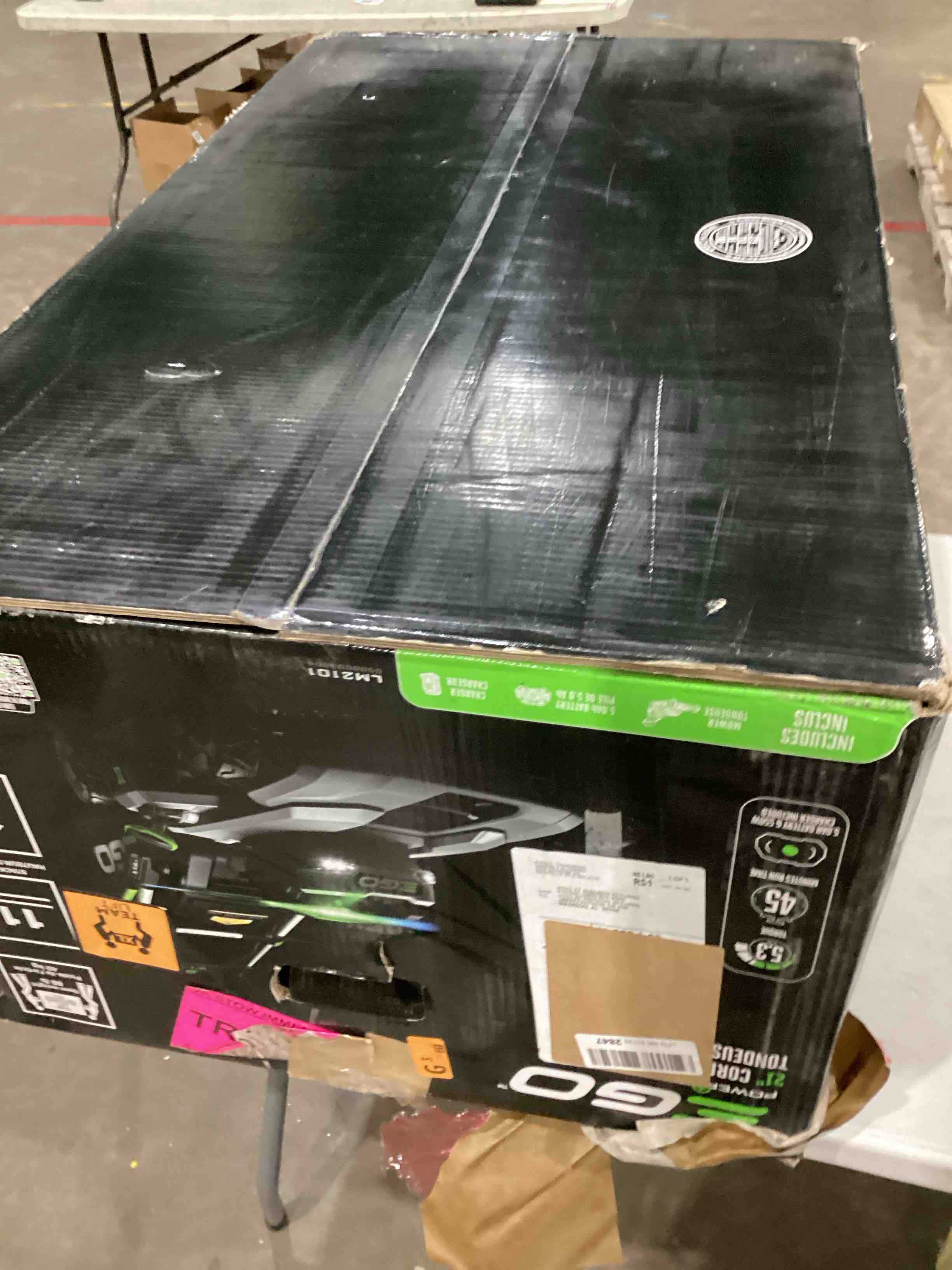 https://s3.amazonaws.com/lotting-images-prod/bidfta/RED4410849_1750692237154.jpeg