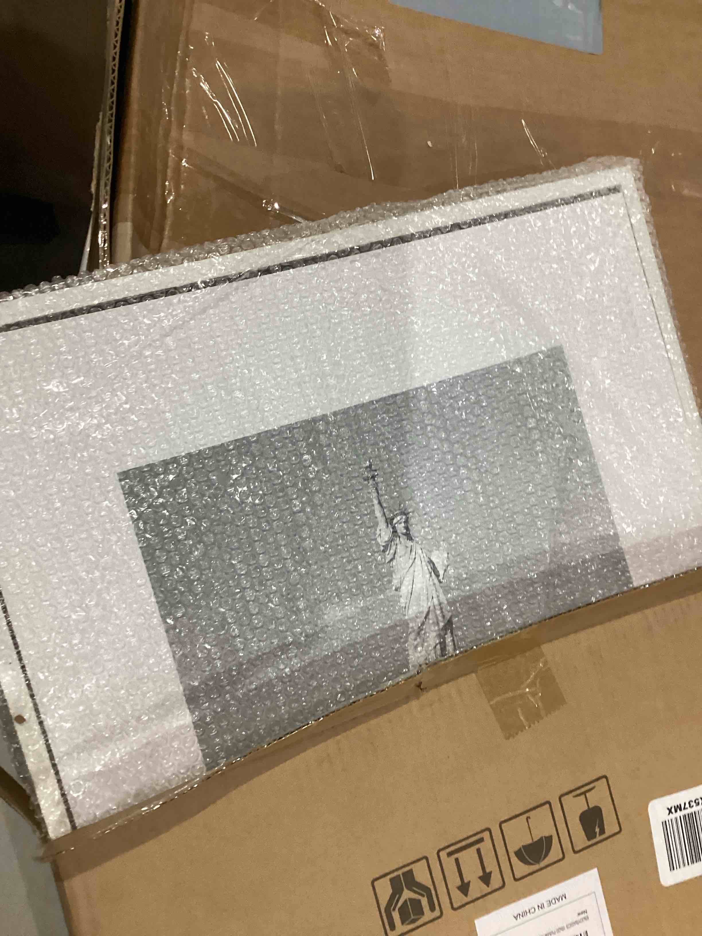 https://s3.amazonaws.com/lotting-images-prod/bidfta/RED4410961_1750774286766.jpeg