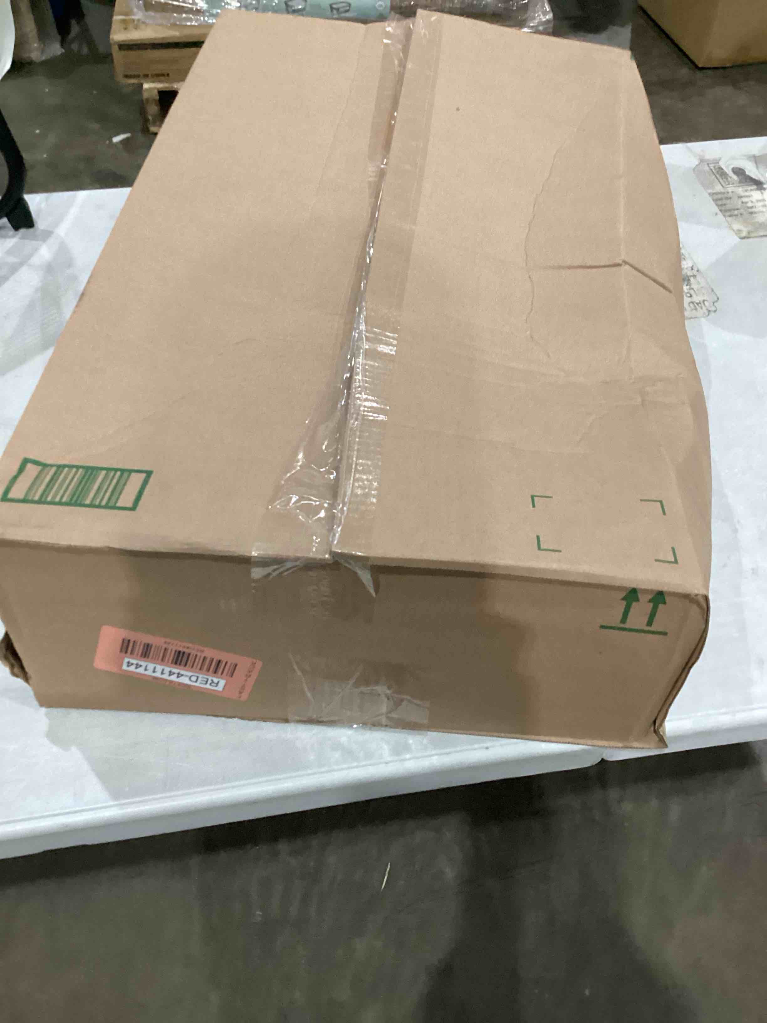 https://s3.amazonaws.com/lotting-images-prod/bidfta/RED4411144_1750963499733.jpeg