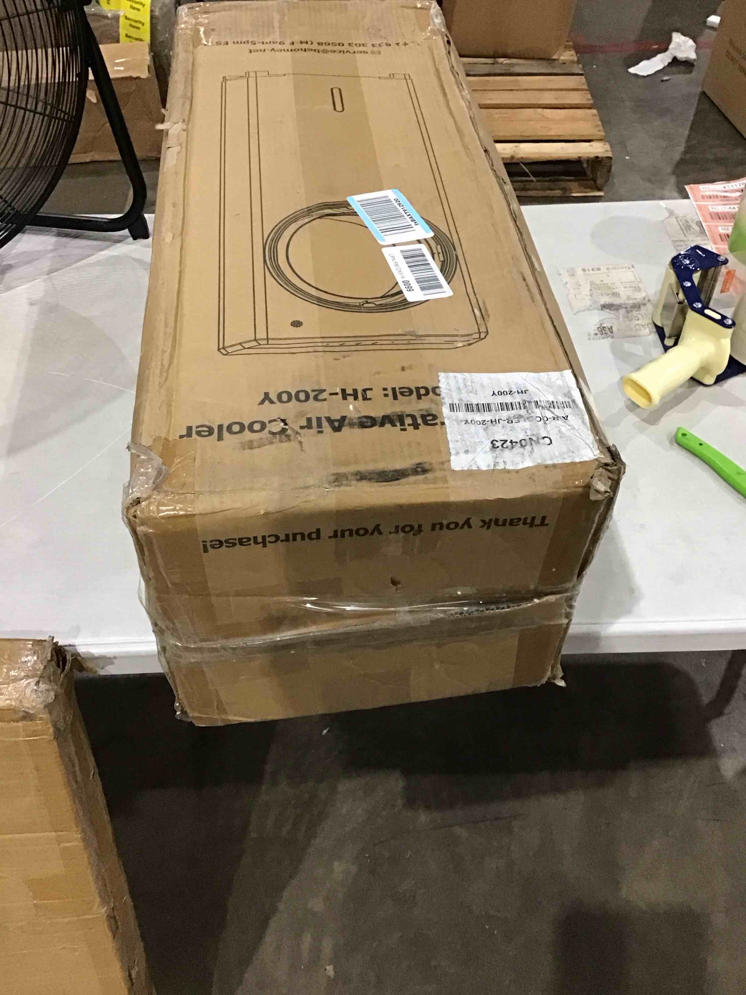 https://s3.amazonaws.com/lotting-images-prod/bidfta/RED4411167_1751026971879.jpeg