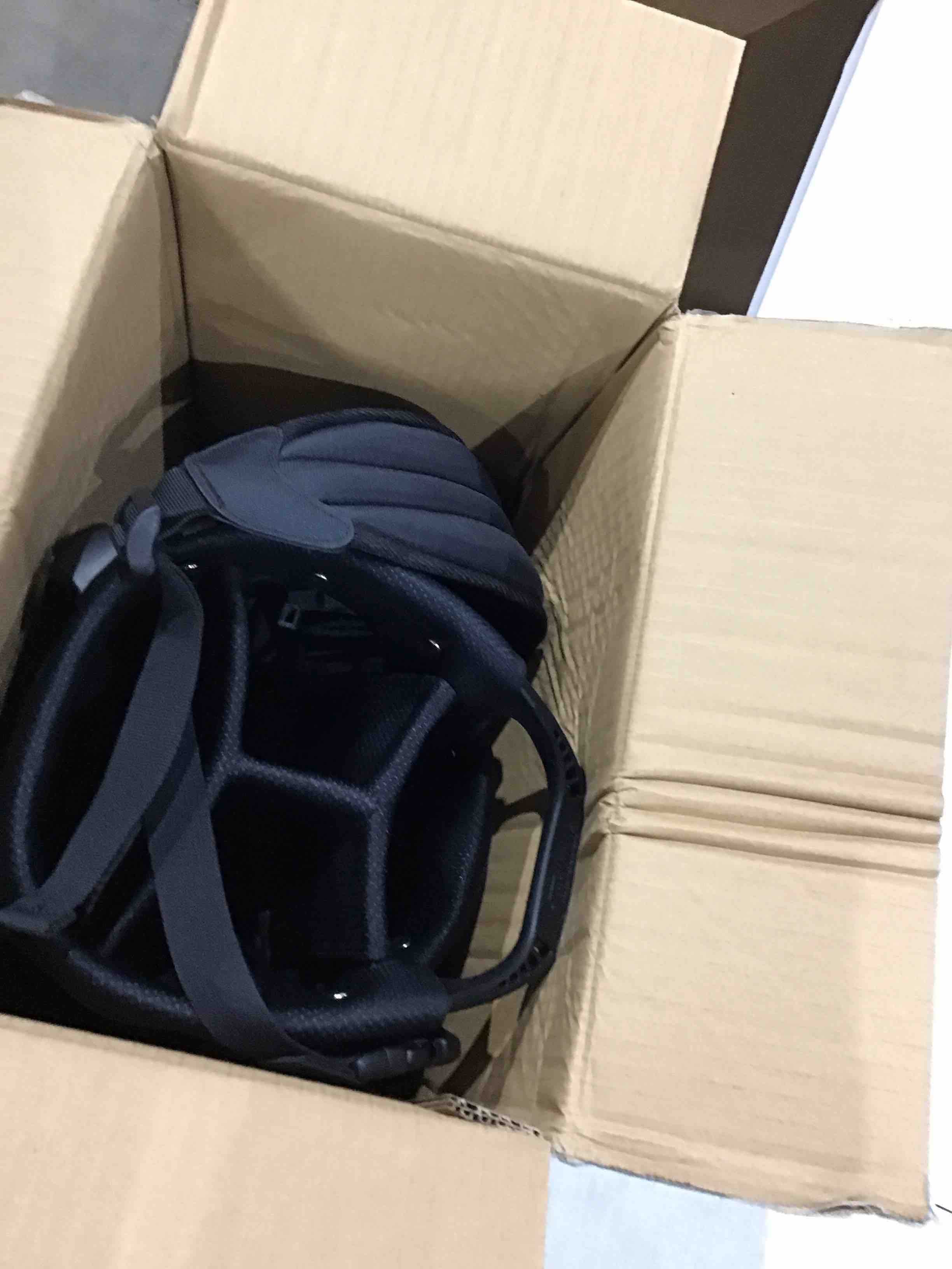 https://s3.amazonaws.com/lotting-images-prod/bidfta/RED4411187_1751032669476.jpeg