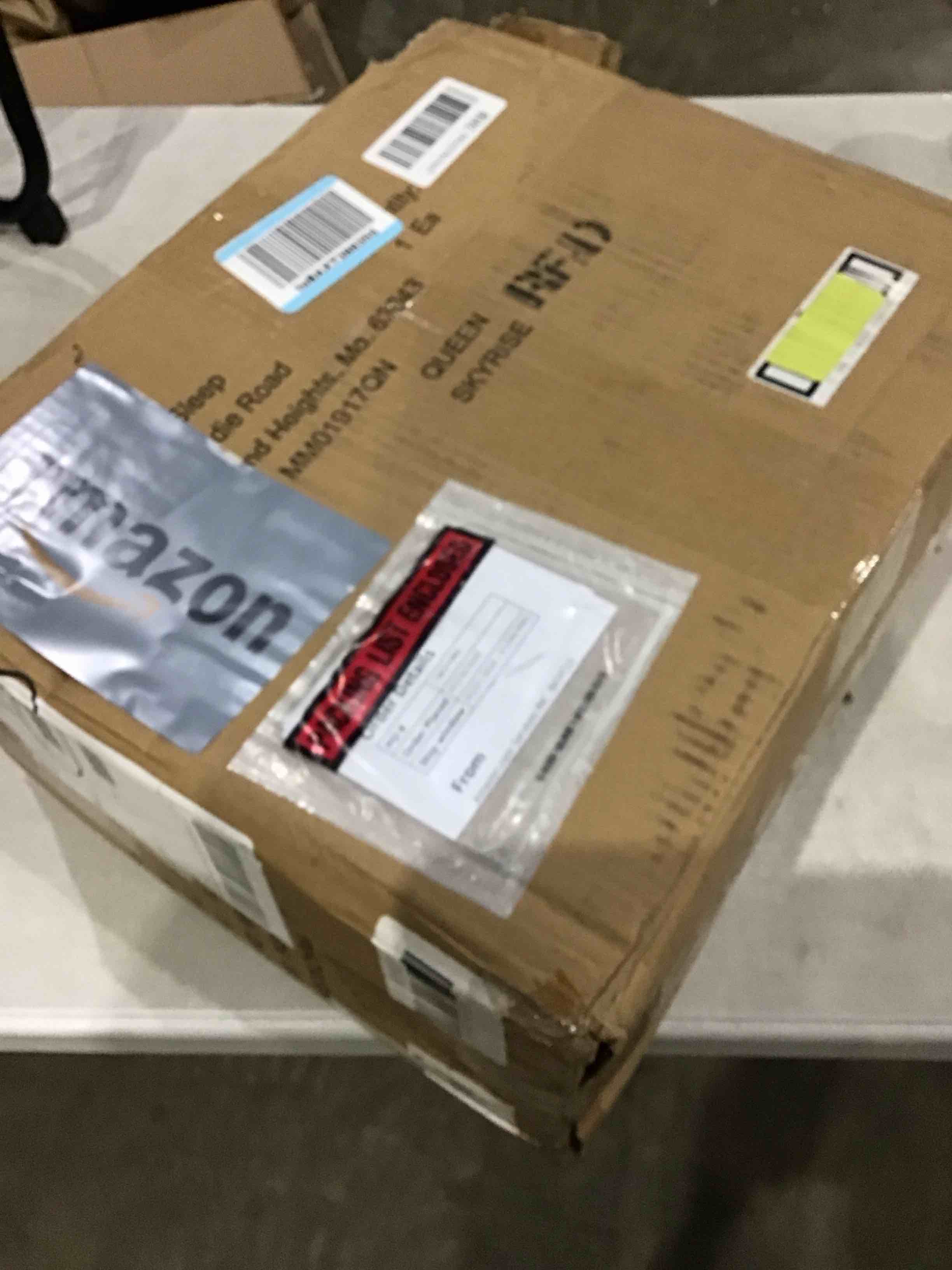 https://s3.amazonaws.com/lotting-images-prod/bidfta/RED4411189_1751033051027.jpeg