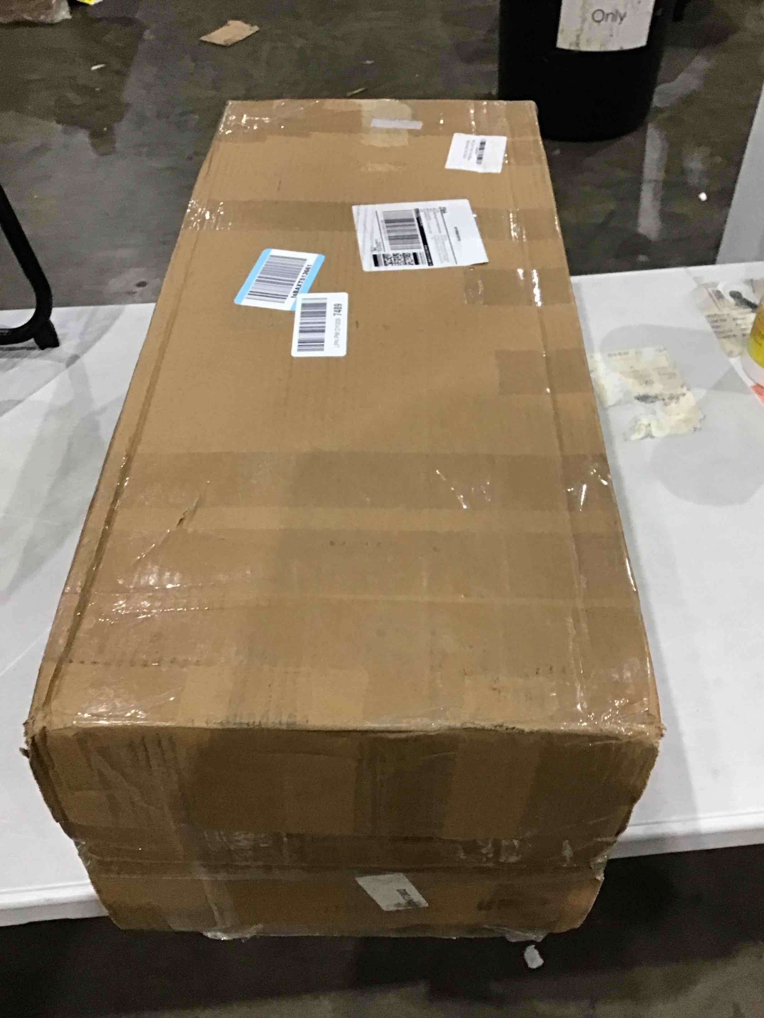 https://s3.amazonaws.com/lotting-images-prod/bidfta/RED4411238_1751049361437.jpeg