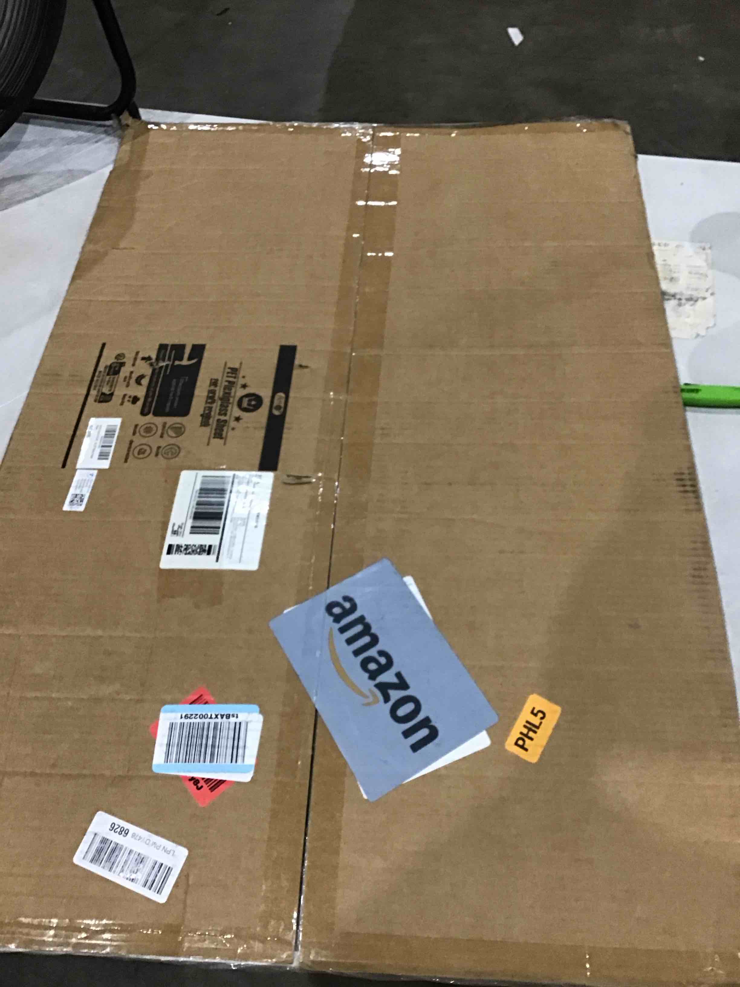 https://s3.amazonaws.com/lotting-images-prod/bidfta/RED4411253_1751052362828.jpeg