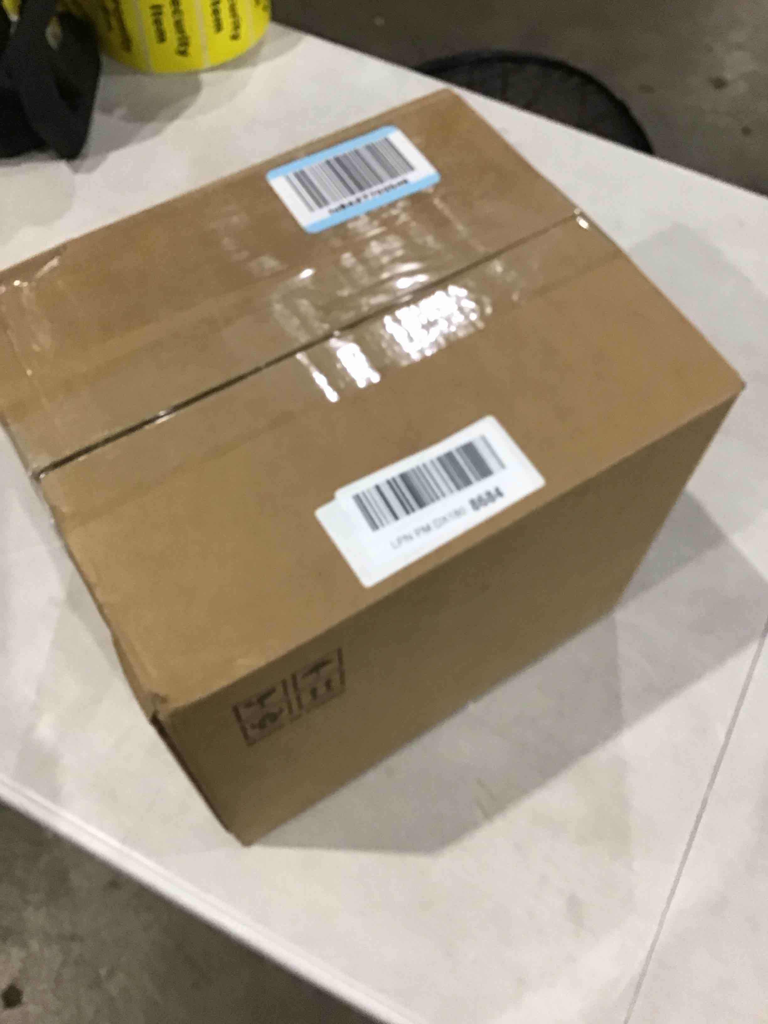 https://s3.amazonaws.com/lotting-images-prod/bidfta/RED4411375_1751305965281.jpeg