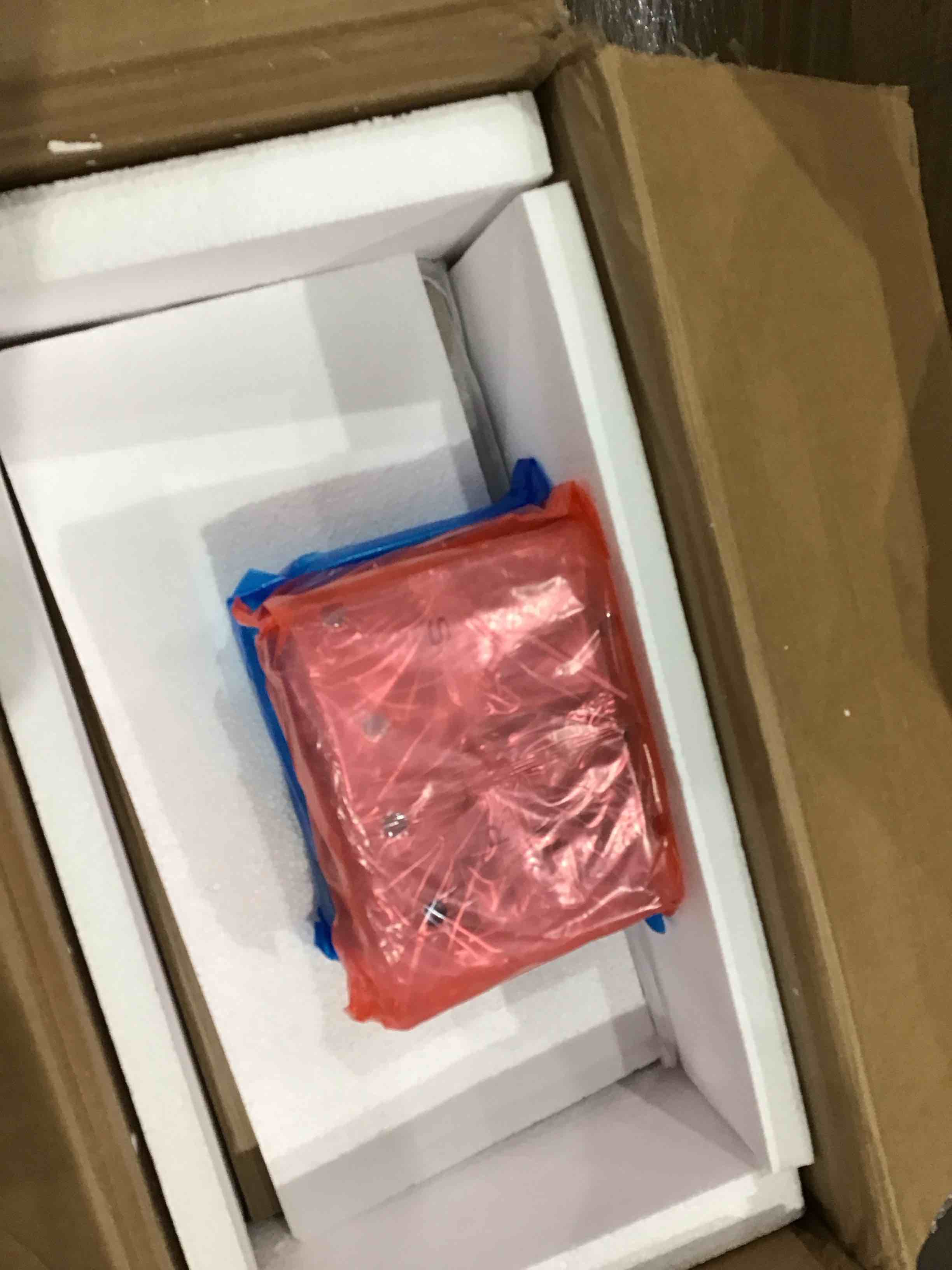 https://s3.amazonaws.com/lotting-images-prod/bidfta/RED4411401_1751370590576.jpeg