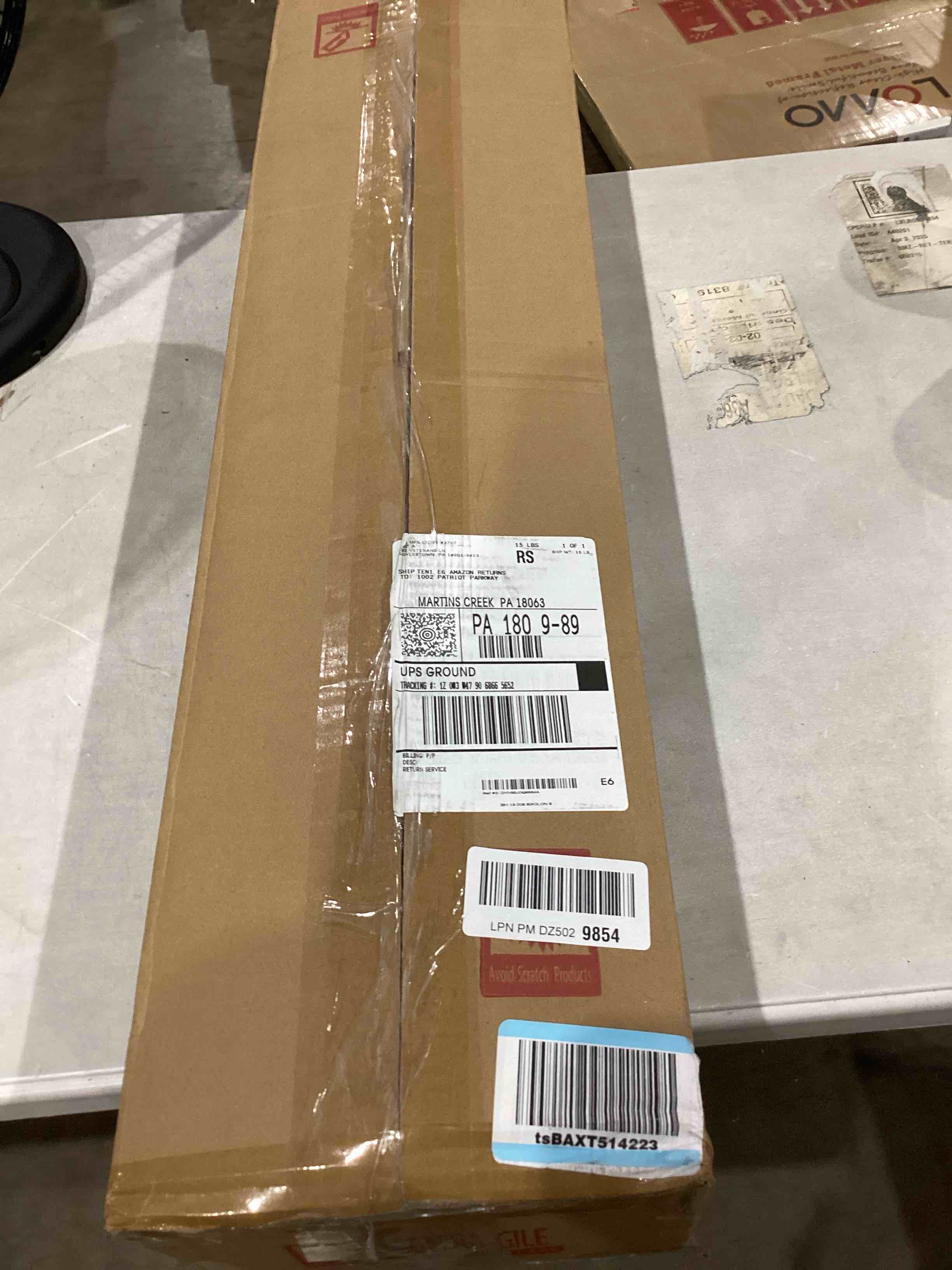 https://s3.amazonaws.com/lotting-images-prod/bidfta/RED4411506_1751554570746.jpeg