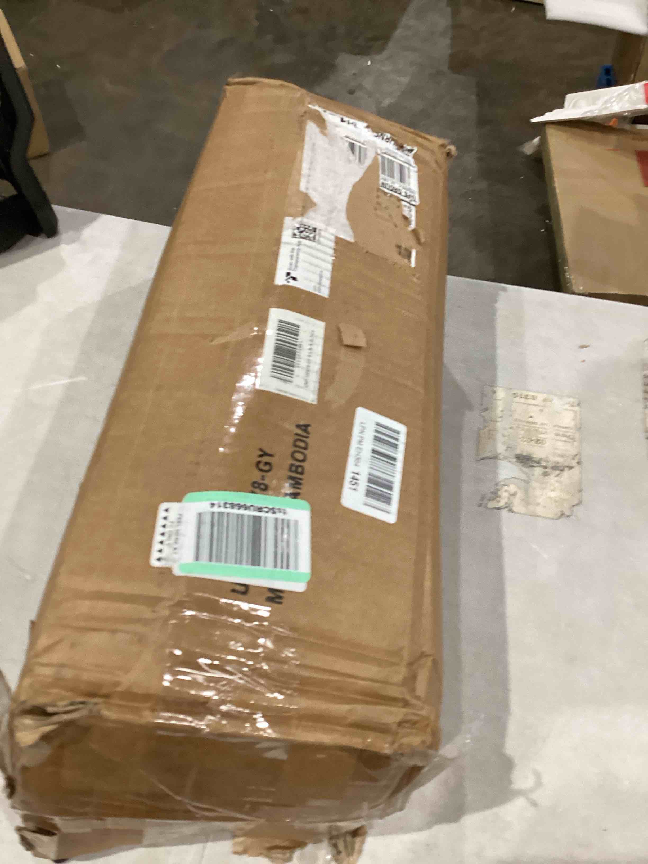 https://s3.amazonaws.com/lotting-images-prod/bidfta/RED4411574_1751899263285.jpeg