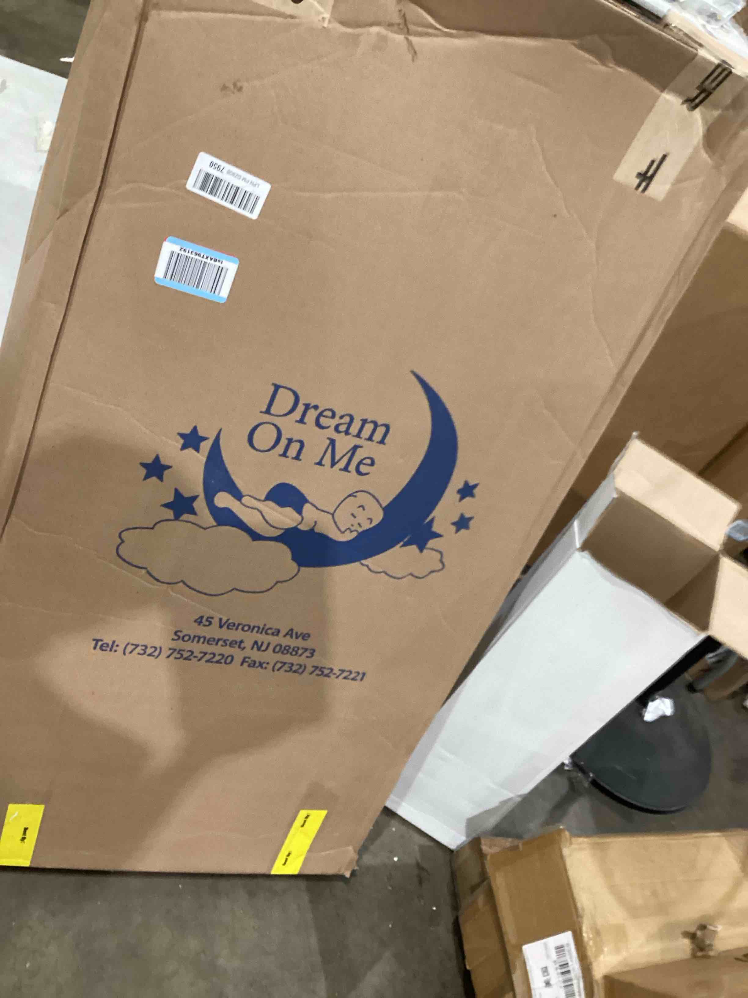 https://s3.amazonaws.com/lotting-images-prod/bidfta/RED4411582_1751901338140.jpeg
