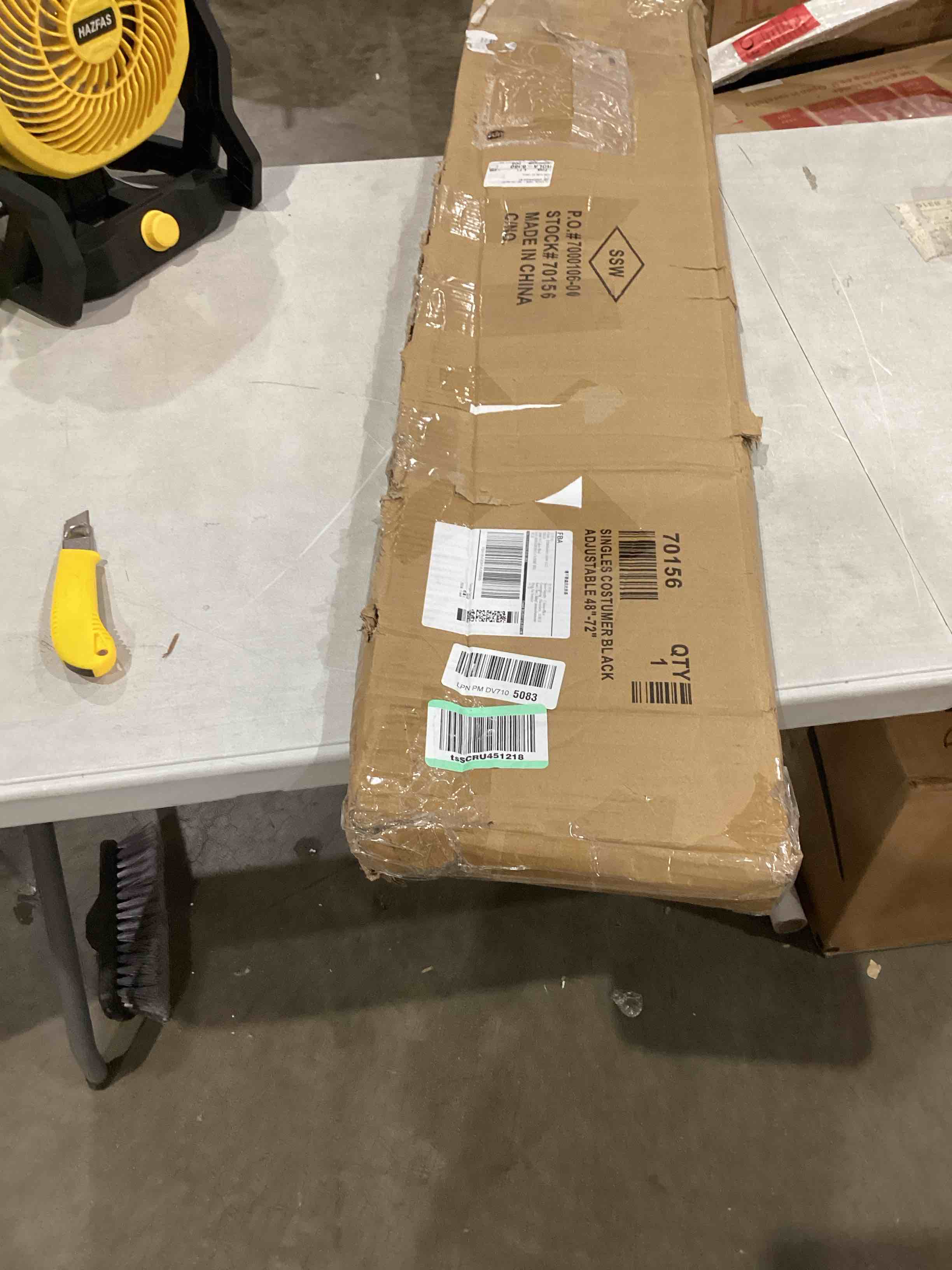 https://s3.amazonaws.com/lotting-images-prod/bidfta/RED4411595_1751908750136.jpeg