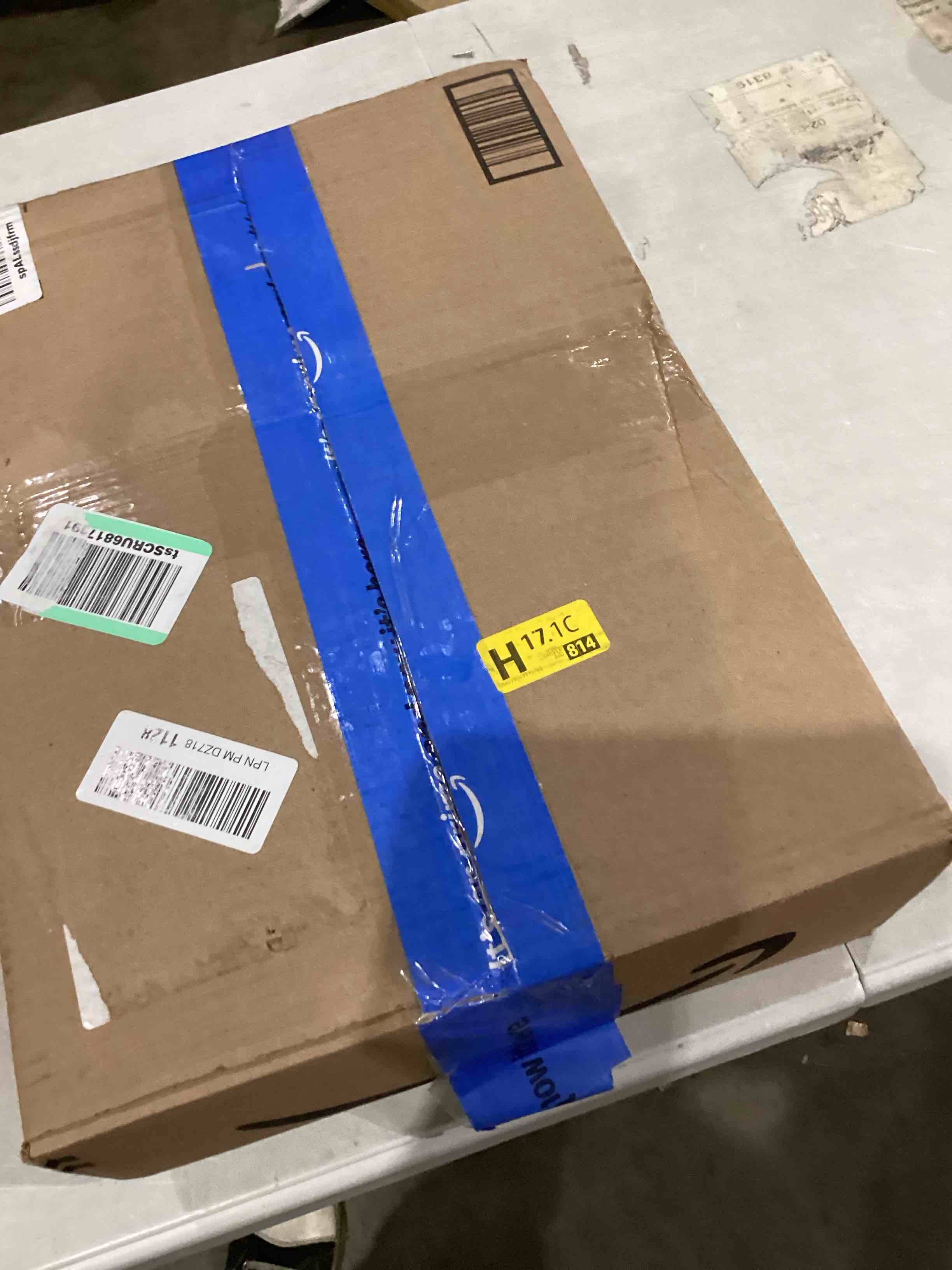 https://s3.amazonaws.com/lotting-images-prod/bidfta/RED4411601_1751914619474.jpeg