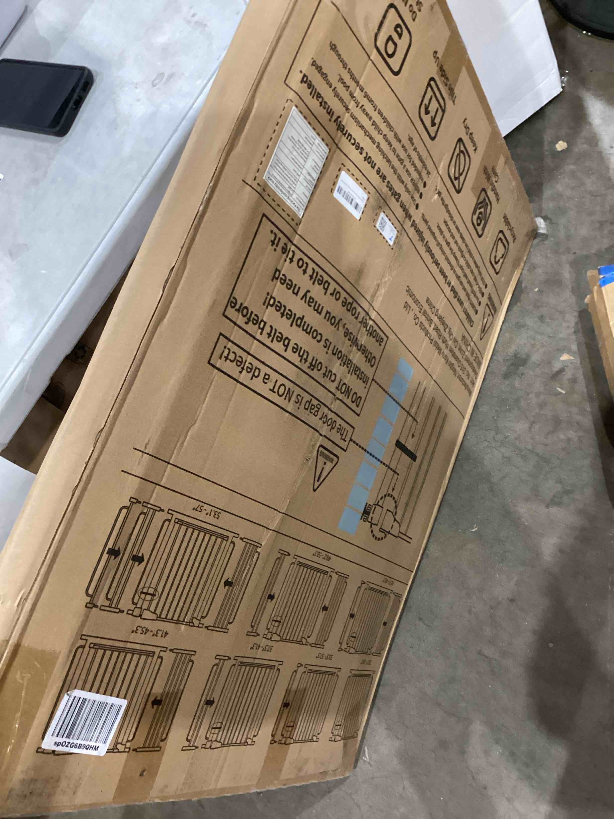 https://s3.amazonaws.com/lotting-images-prod/bidfta/RED4411647_1751983562143.jpeg