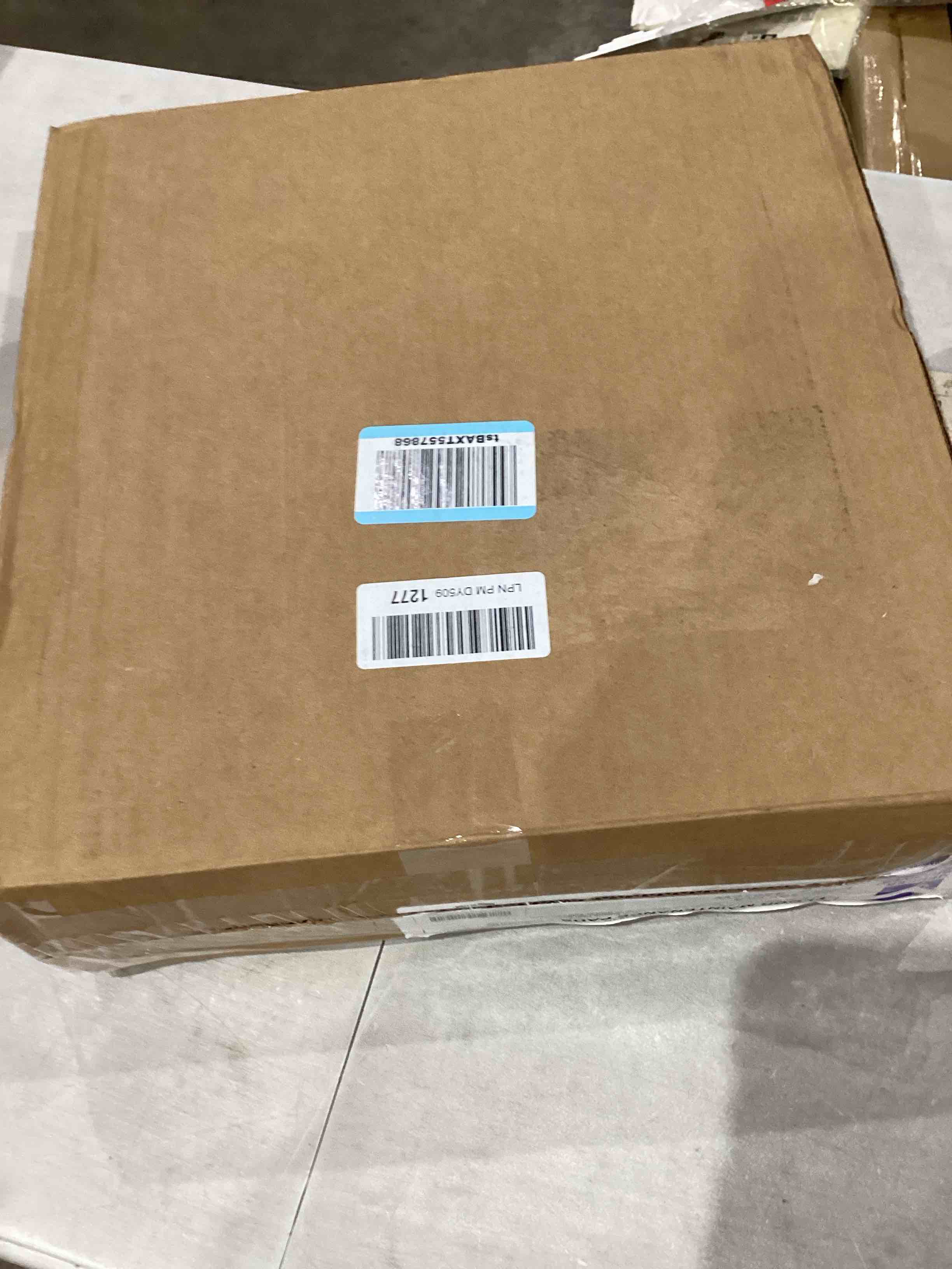 https://s3.amazonaws.com/lotting-images-prod/bidfta/RED4411685_1752166302189.jpeg